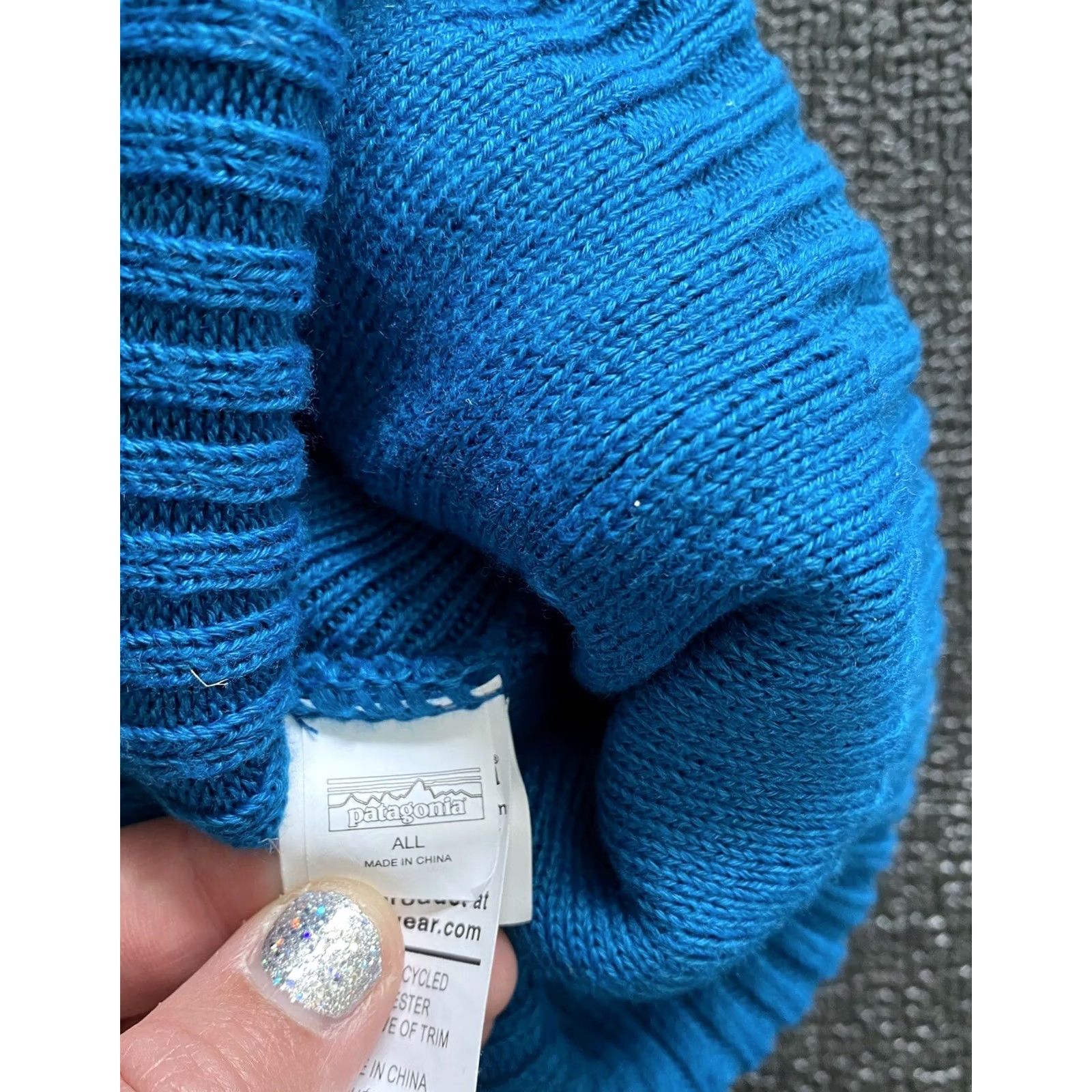 Patagonia VINTAGE Patagonia Powder Town Beanie Blue Striped OSFA Size ONE SIZE - 4 Thumbnail