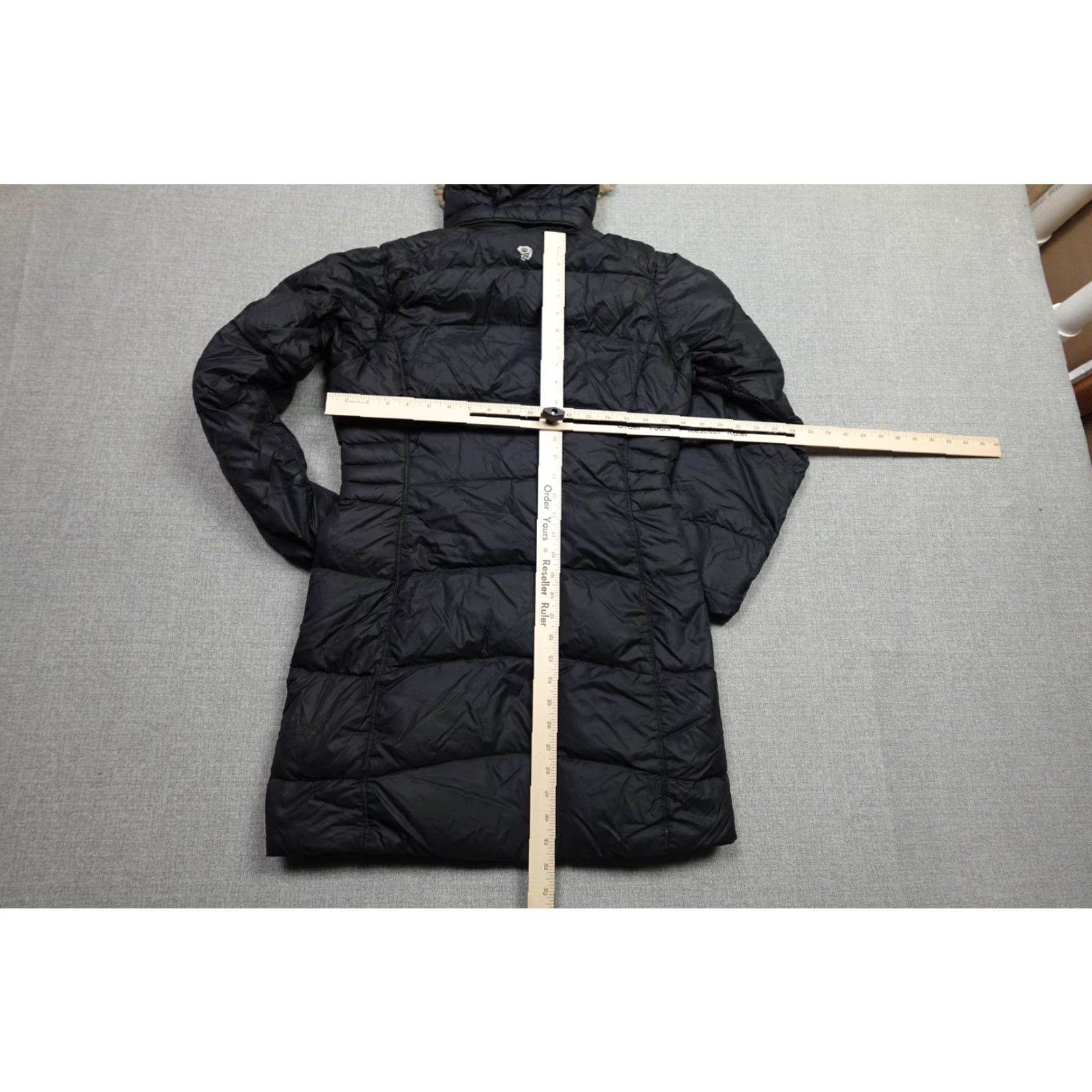 Mountain Hardwear Mountain Hard Wear Parka Jacket Womens Small Black Long Quilted Faux Fur Hood Size S / US 4 / IT 40 - 6 Thumbnail