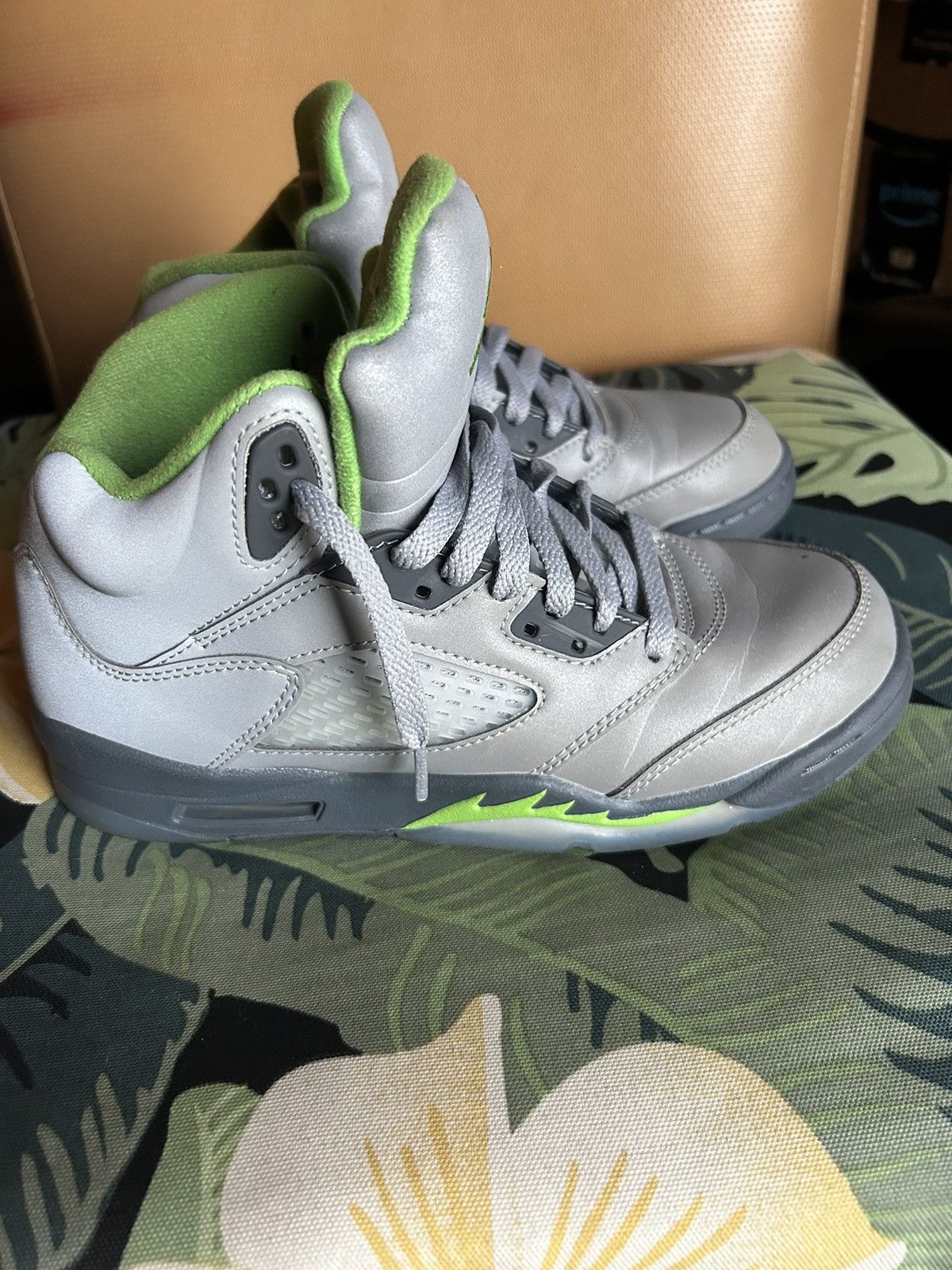 Jordan Brand Air Jordan 5 Retro Green Bean Size US 6 / EU 39 - 6 Thumbnail