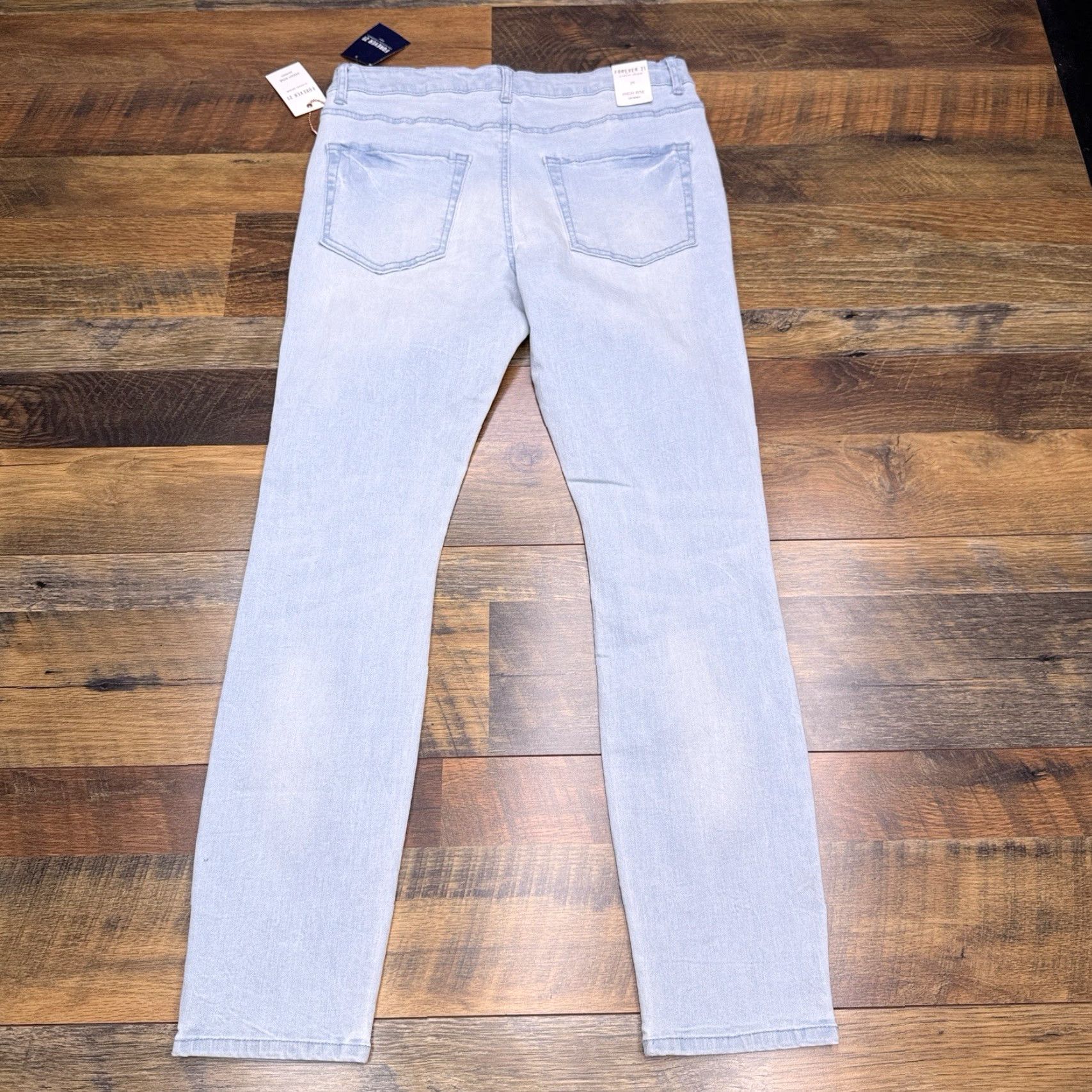 Forever 21 Forever 21 High Rise Skinny Jeans Womens 29 Light Blue Stretch Denim 5-Pocket Zipper Button Winter Summer Spring Fall Size 29" - 2 Thumbnail