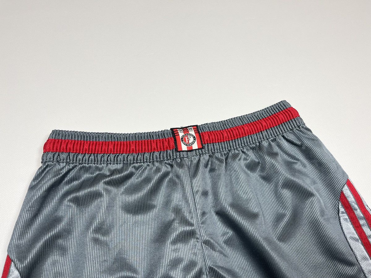 Adidas Adidas vintage Feyenoord Rotterdam Holland Soccer Shorts Size US 32 / EU 48 - 2 Thumbnail