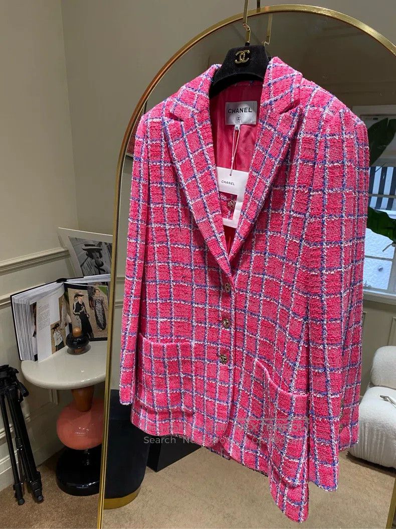 Chanel Chanel 24 pink plaid coats Size XXS / US 00 / IT 34 - 1 Thumbnail