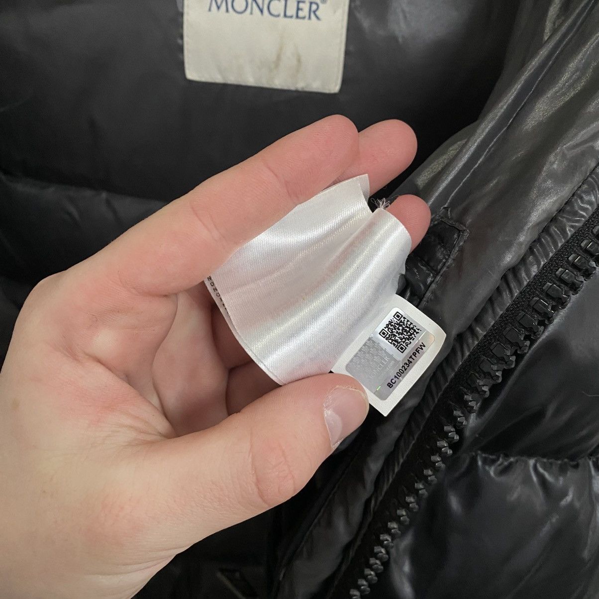 Moncler Vintage Moncler Puffer Jacket Size US XL / EU 56 / 4 - 22 Thumbnail