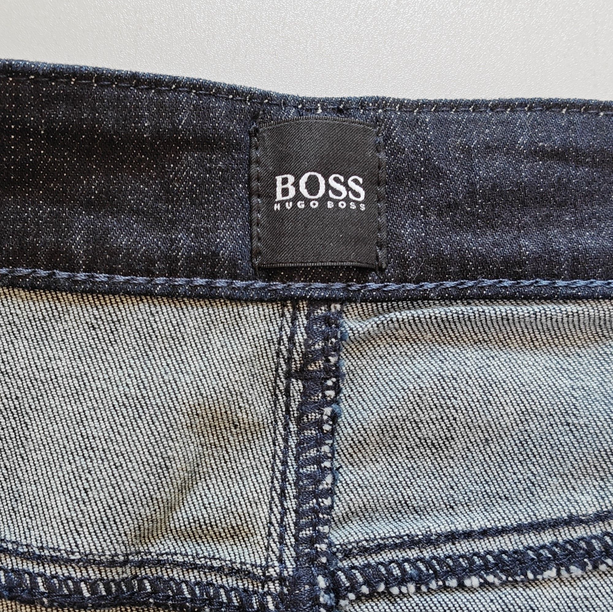 Hugo Boss HUGO BOSS Regular fit Men's Jeans Free Shipping T/6134 Size US 36 / EU 52 - 10 Thumbnail