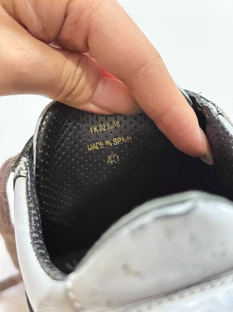 Saint Laurent Paris Saint Laurent Distressed Flat Casual Sneakers-2507 Size US 10 / EU 43 - 6 Thumbnail