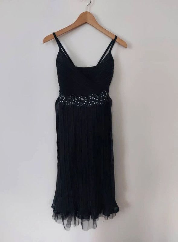 Vintage Vintage pleated black dress 8/10 Size M / US 6-8 / IT 42-44 - 5 Thumbnail