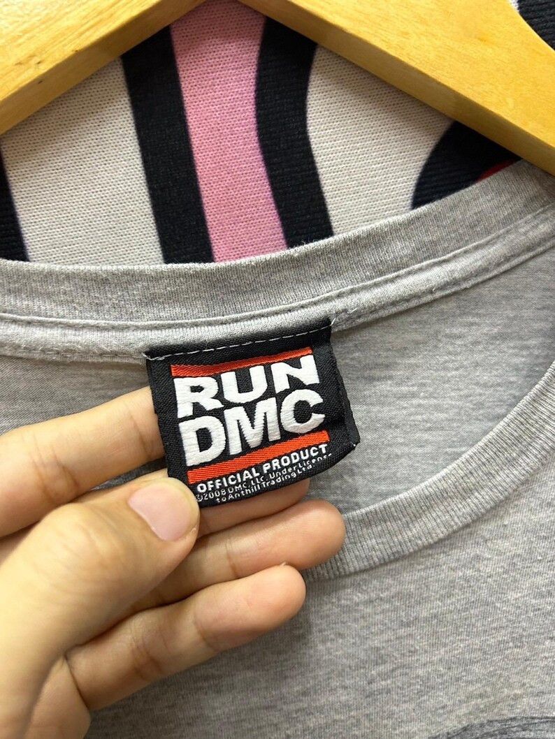 RUN DMC Vintage 2000s Run DMC tshirt size L Size US L / EU 52-54 / 3 - 4 Thumbnail