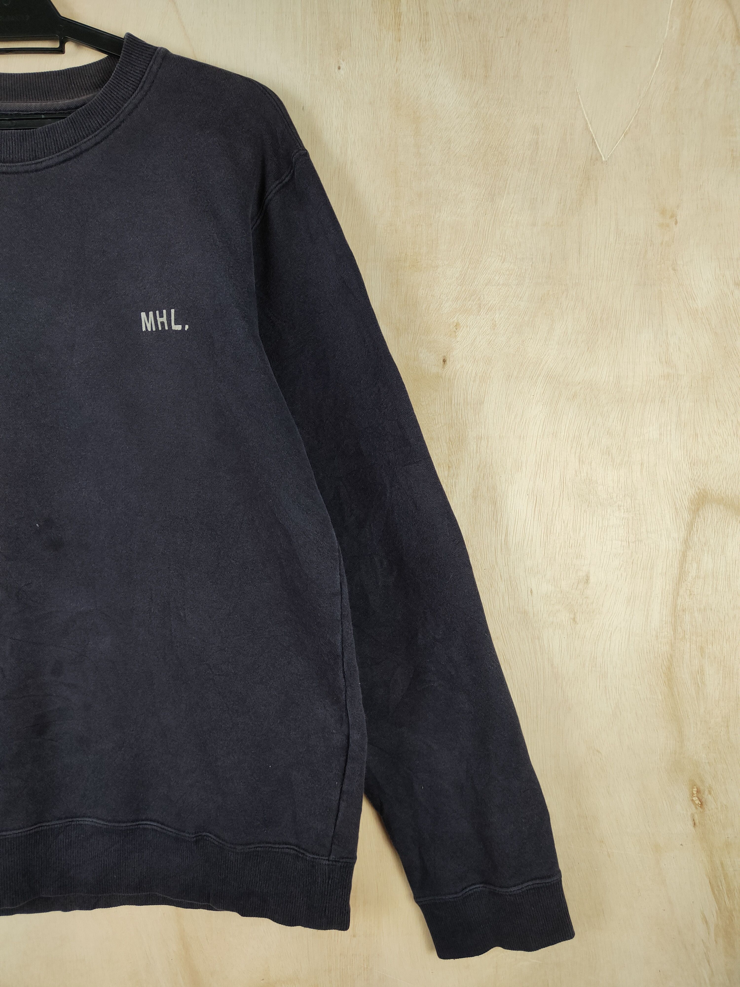 Margaret Howell D Margaret Howell Dark Blue Faded Sweatshirts #S2589 Size US L / EU 52-54 / 3 - 6 Thumbnail