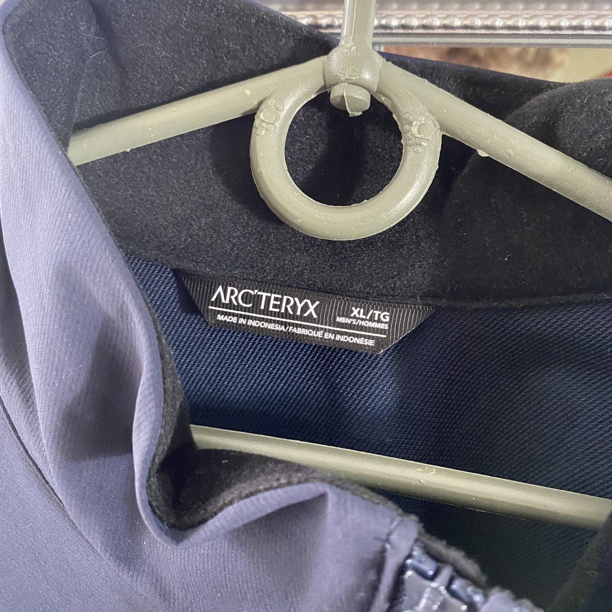 Arc'teryx Arcteryx soft shell sleeve pocket bird zip Size US XL / EU 56 / 4 - 4 Thumbnail