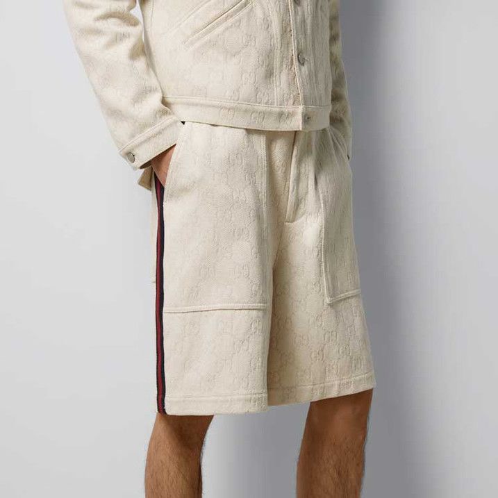 Gucci o1loc1c0226 766156 GG Cotton Jacquard Bermuda Shorts Ivory Size US 30 / EU 46 - 6 Thumbnail