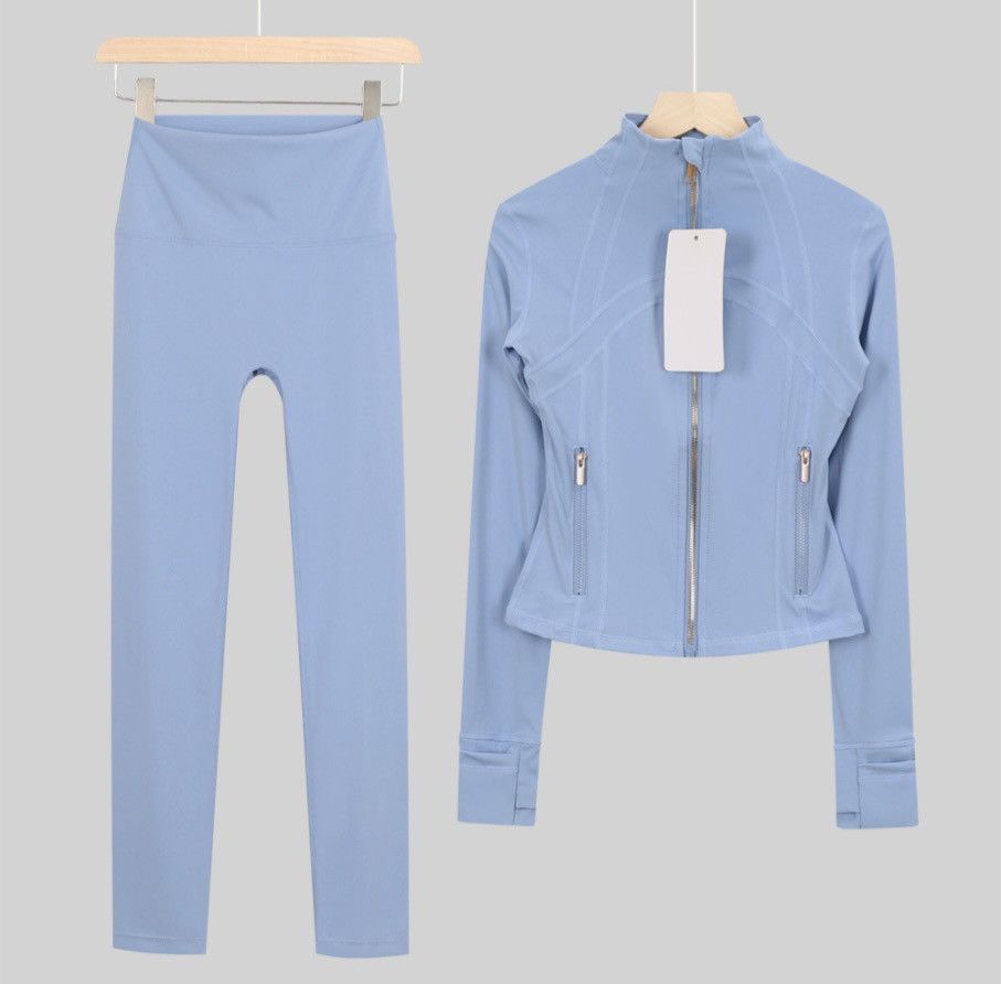 Lululemon Brand New Blue Lululemon Sets Size 27" / US 4 / IT 40 - 1 Preview