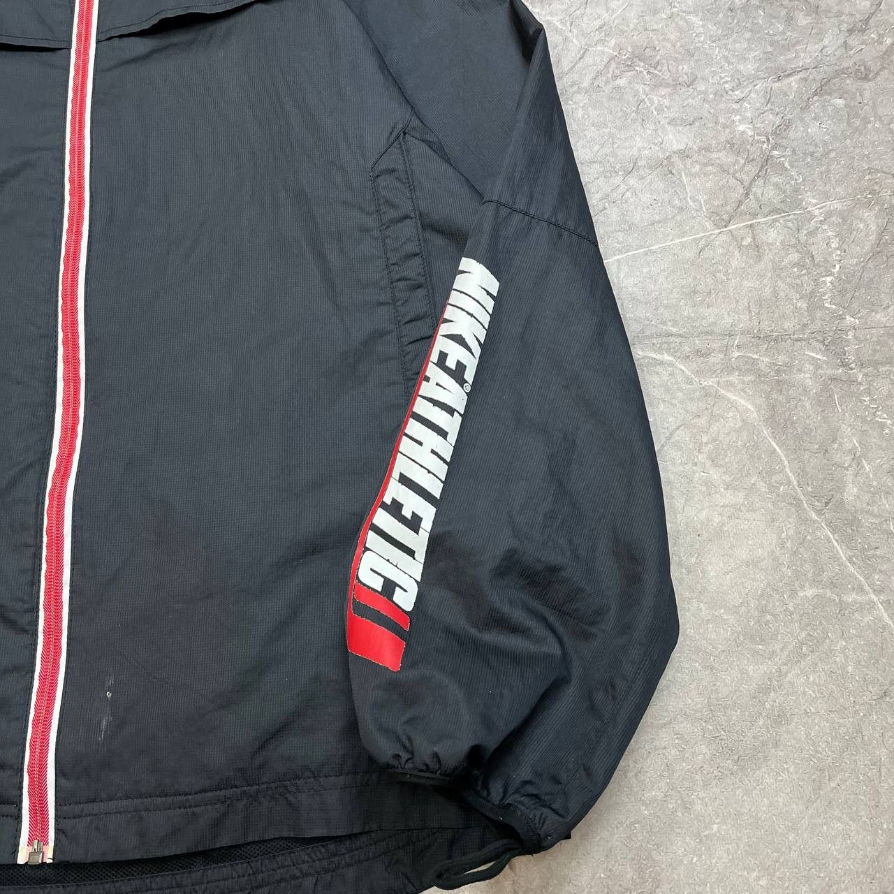 Nike Vintage Nike Athletic Black Jacket Mens Size M Size US M / EU 48-50 / 2 - 19 Thumbnail