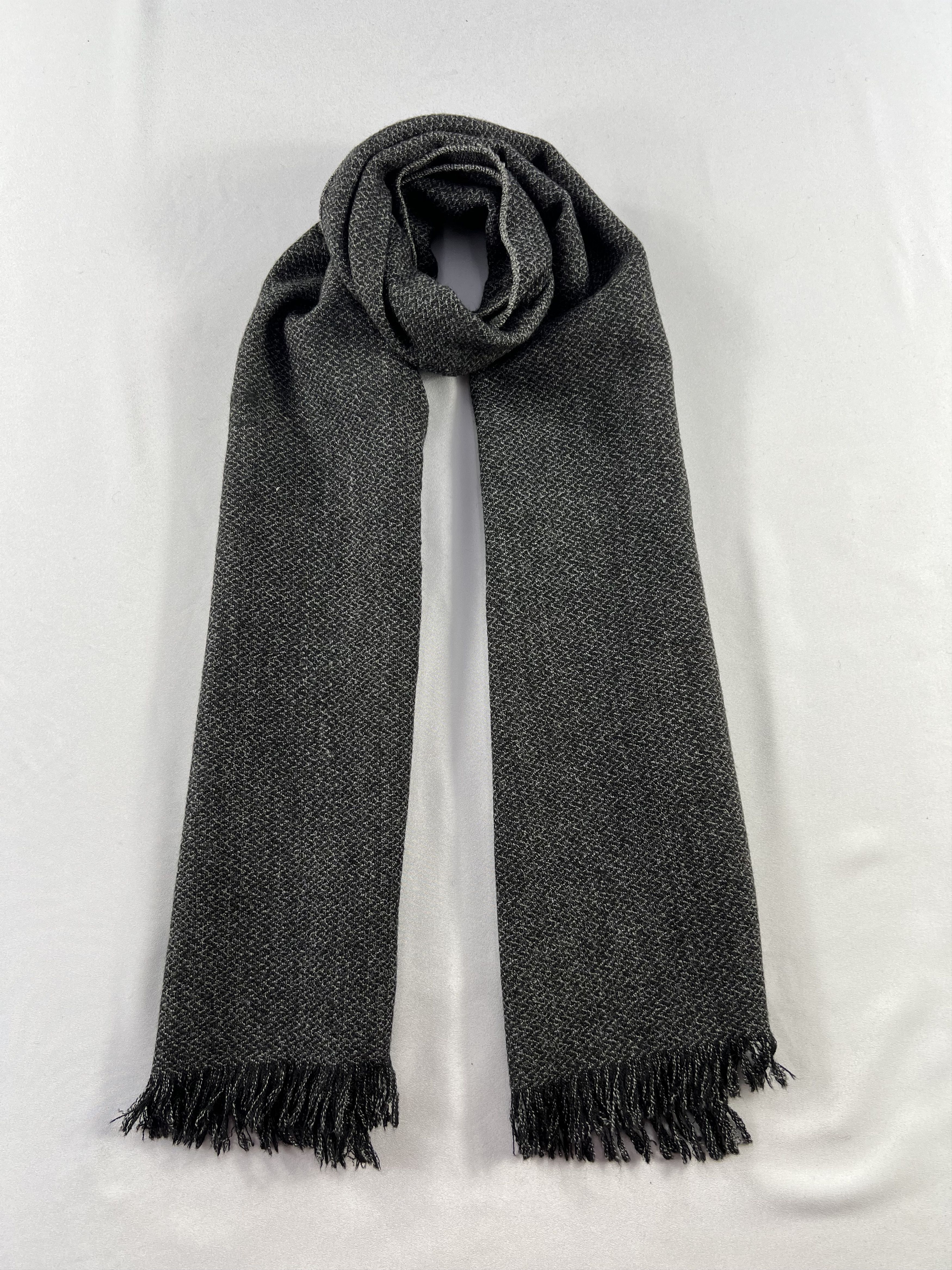 Courreges Courreges Scarf / Muffler / Neckwear P955 Size ONE SIZE - 1 Thumbnail