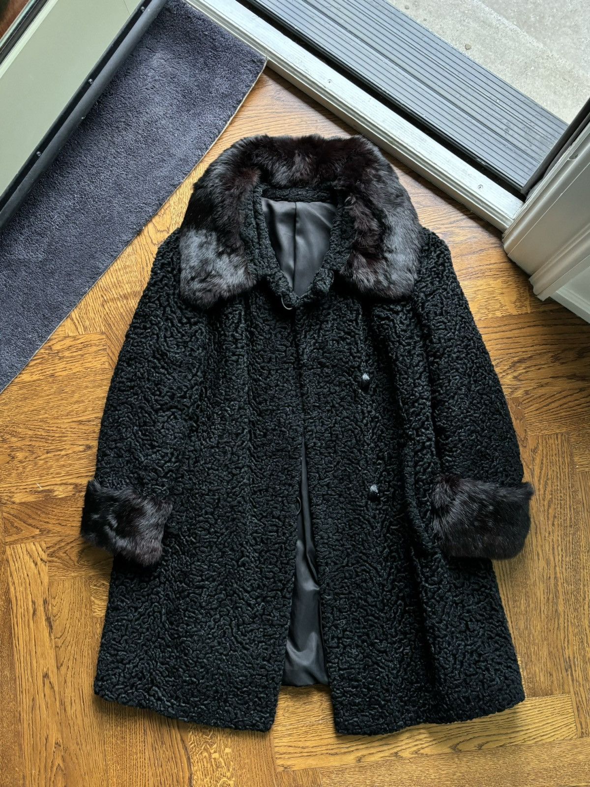Vintage 1960s Astrakhan Coat Vintage Persian Lamb Wool Fur Trim Pea Size US XS / EU 42 / 0 - 2 Thumbnail