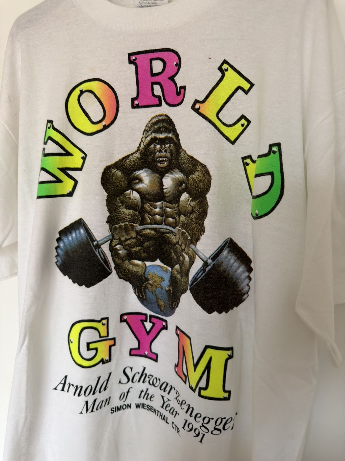 Vintage *RARE* VINTAGE 1991 90s WORLD GYM T-SHIRT ARNOLD GORILLA Size US L / EU 52-54 / 3 - 3 Thumbnail