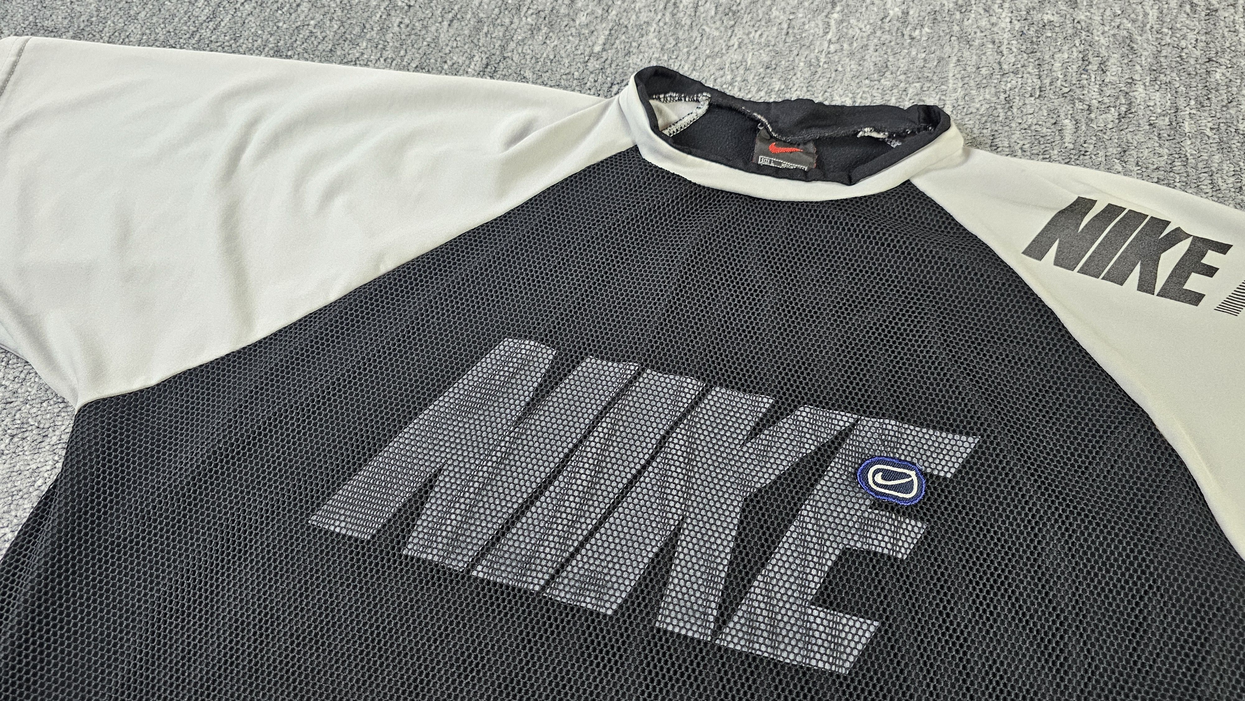 Nike Vintage Nike Athletics Shirt Mens Size L Mesh 1997 USA Made Size US L / EU 52-54 / 3 - 7 Thumbnail