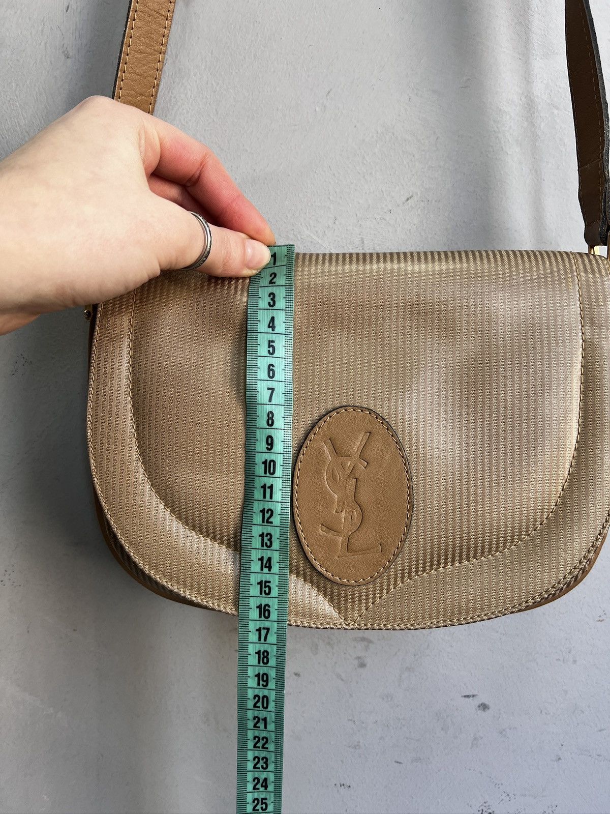 Yves Saint Laurent Retro Yves Saint Laurent 80s shoulder archive leather bag Size ONE SIZE - 10 Thumbnail