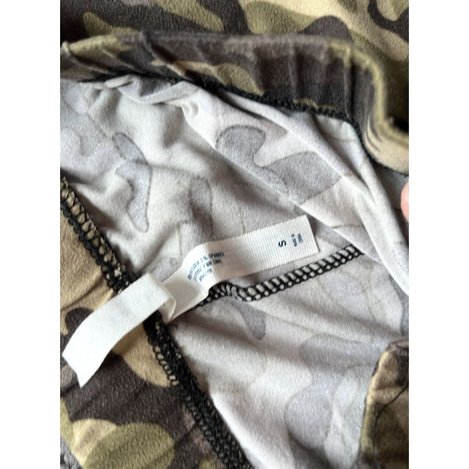 Vintage Aéropostale Leggings Small Khaki Camouflage Size 28" / US 6 / IT 42 - 5 Thumbnail