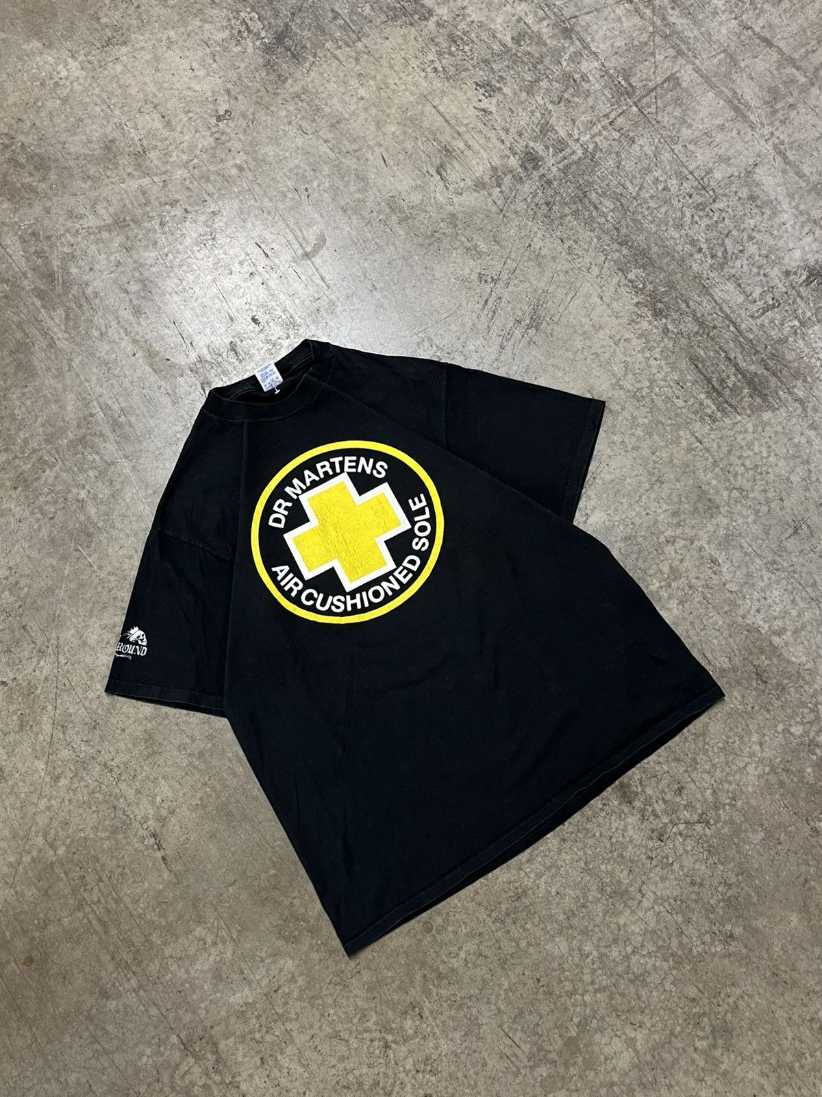 Vintage Vintage doc martens 90s promo tee shirt rare hype streetwear Size US XL / EU 56 / 4 - 2 Thumbnail