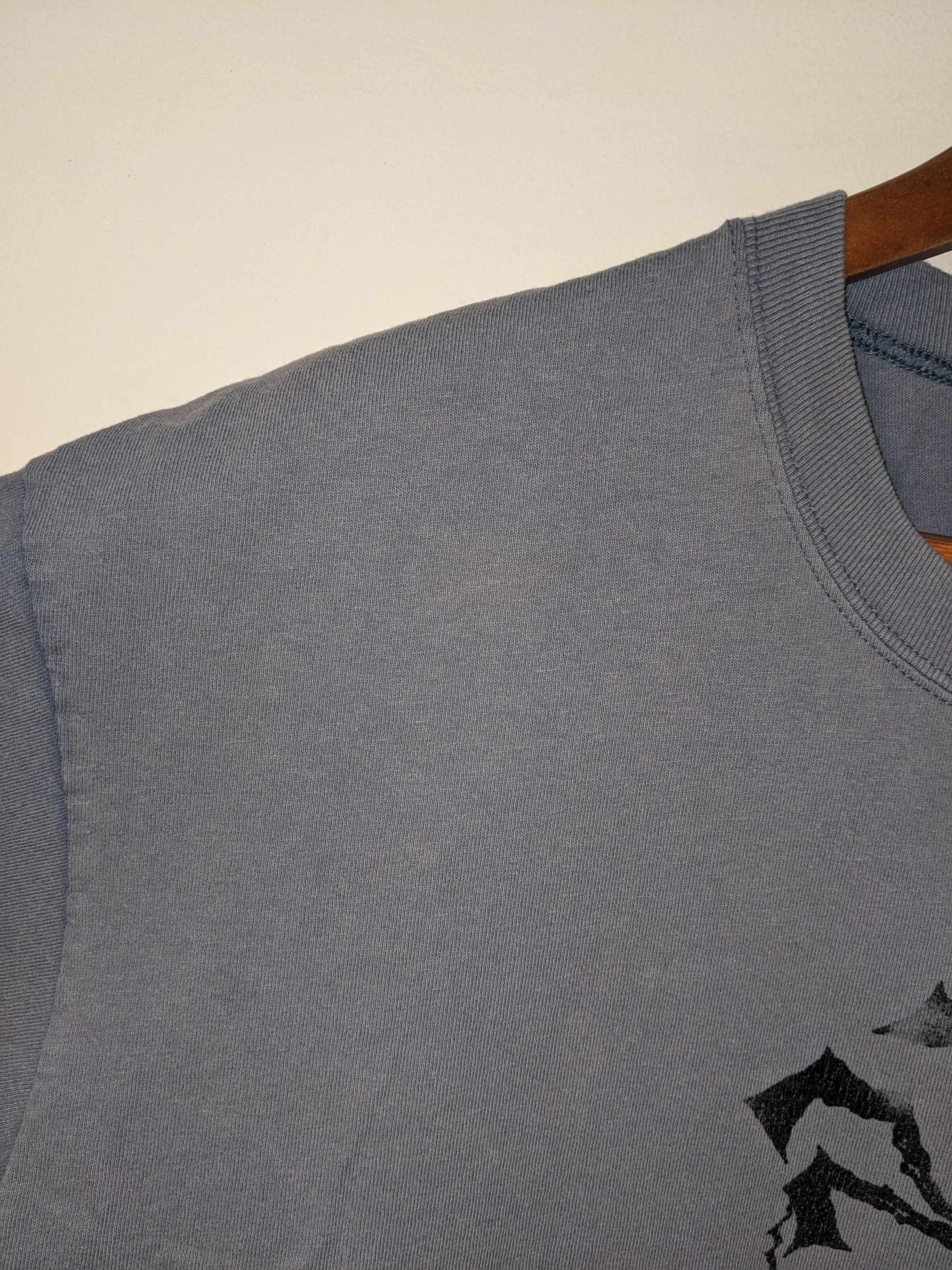 Vintage Vintage Y2K Jamaica Smoke Earth Blue X-Large T-Shirt Size US XL / EU 56 / 4 - 5 Thumbnail