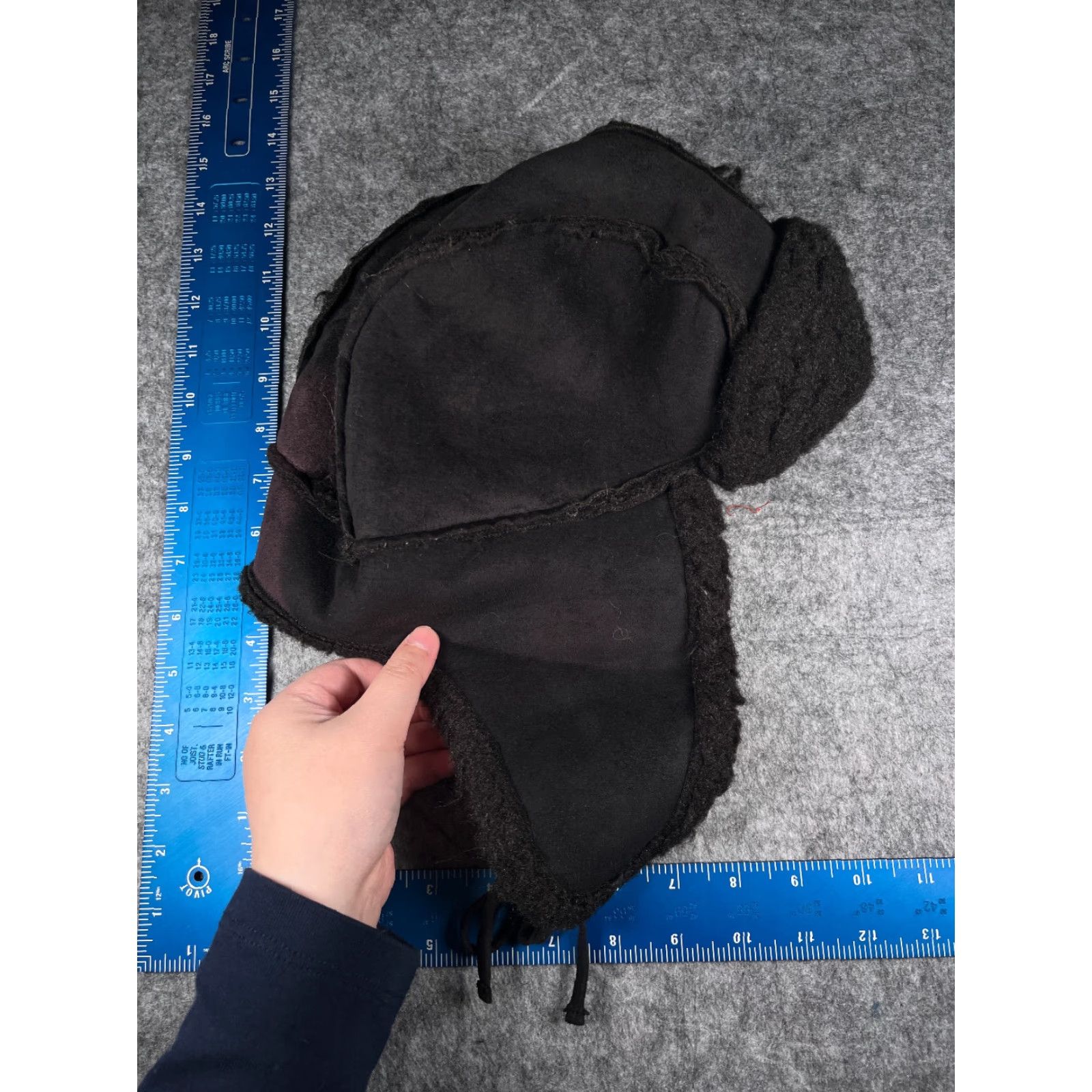 Forever 21 Forever 21 Trapper Beanie Womens One Size Black Knit Acrylic Polyester Lined Hat Womens One Size Black Knit Trapper Beanie Forever 21 Size ONE SIZE - 4 Thumbnail