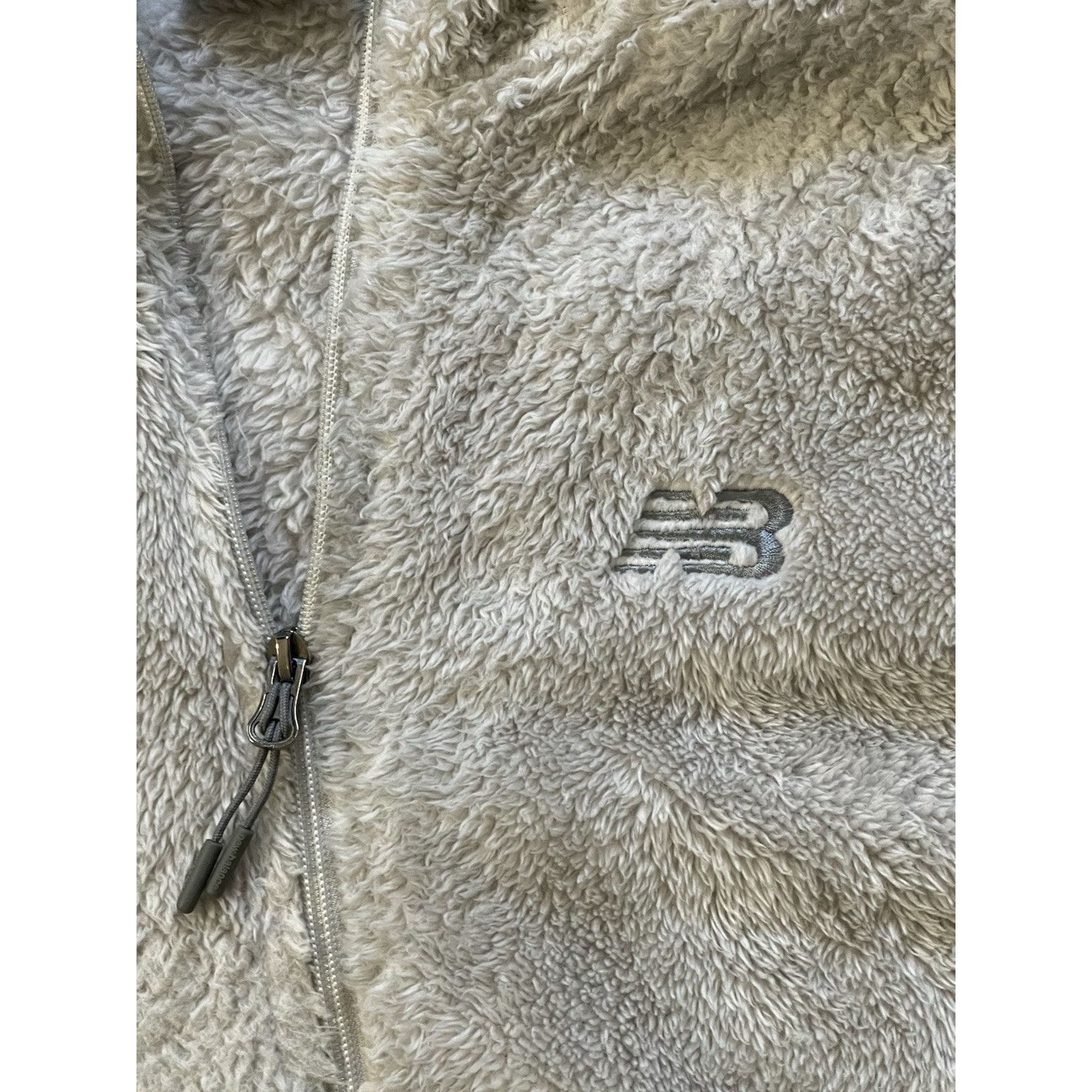 New Balance New Balance Fleece Teddy Jacket Womens Sz M Full Zip Size M / US 6-8 / IT 42-44 - 2 Thumbnail