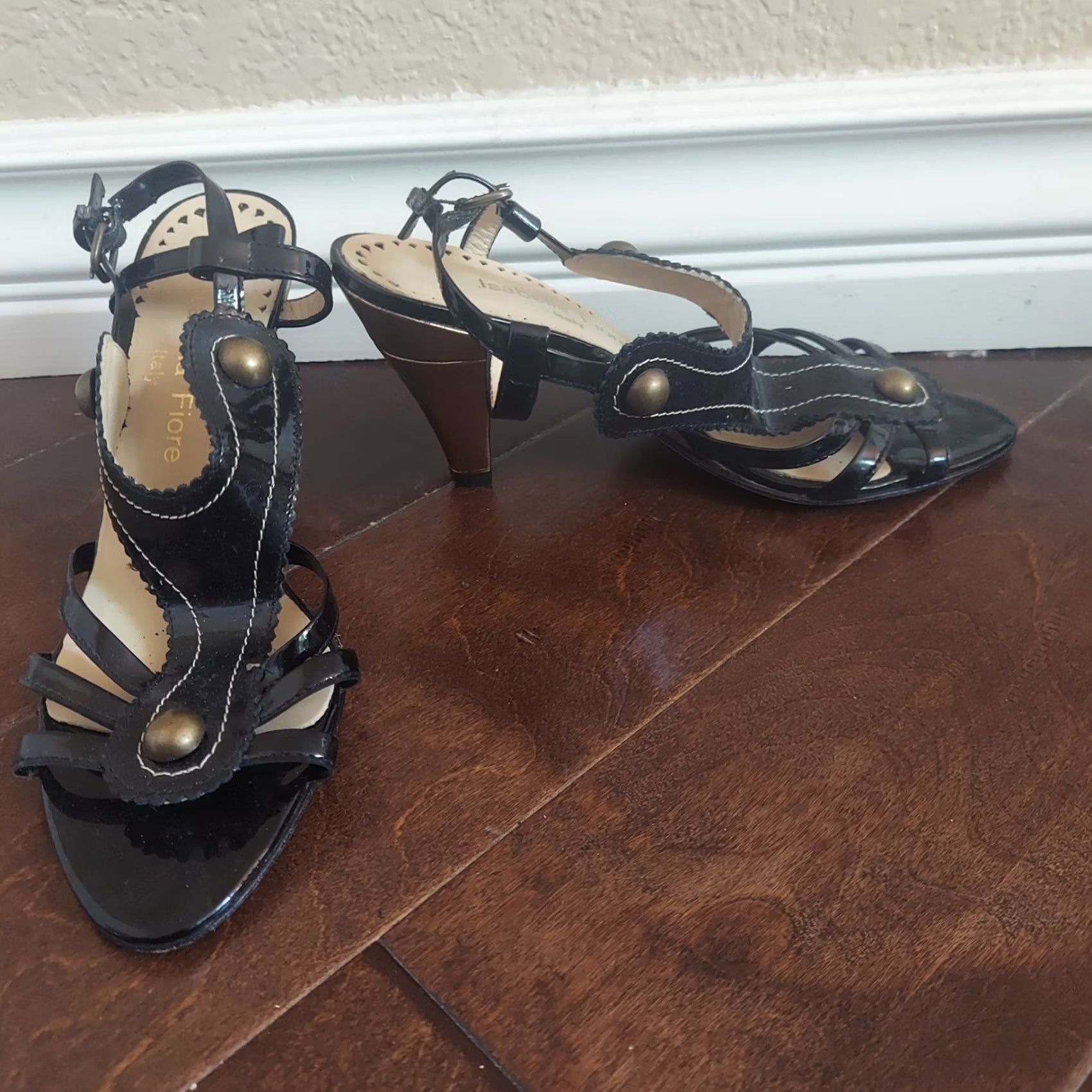 Vintage Isabella Fiore Women's Slingbacks Heels Made in Italy Size 6.5 M Green Black, Solid, Leather, Heel, 1 3/4 in. to 2 3/4 in., Women's, Casual, 90s? Size US 7 / IT 37 - 3 Thumbnail