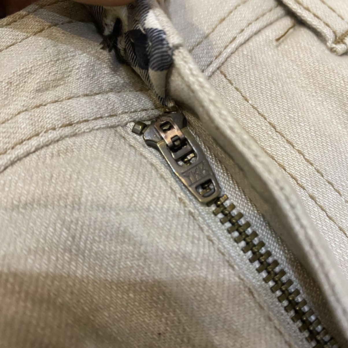 Burberry Burberry London Flare BootCut Pants Size US 26 / EU 42 - 7 Thumbnail