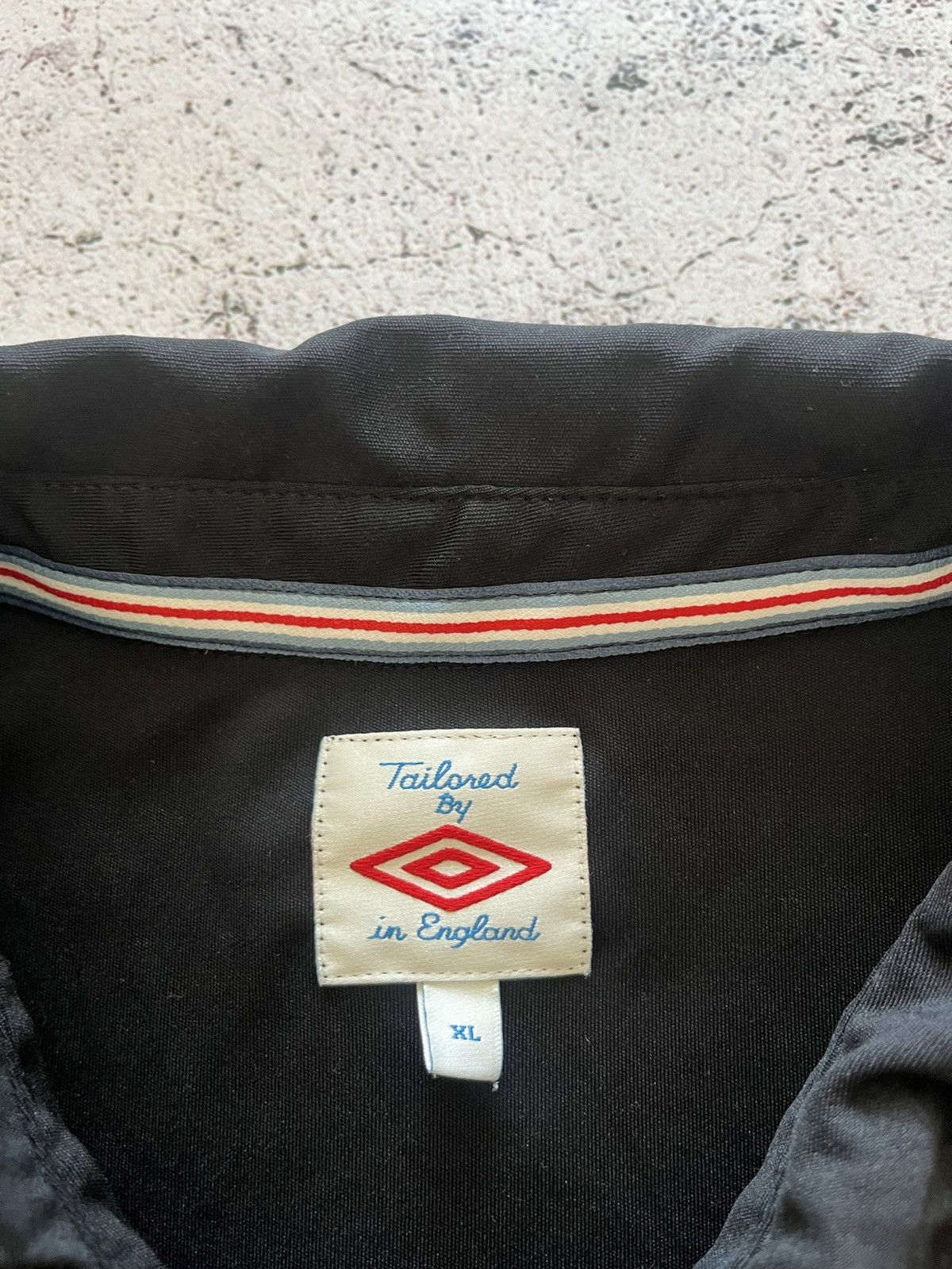 Umbro UMBRO ENGLAND NATIONALS 2010/2011 SOCCER JERSEY,FOOTBALL Size US XL / EU 56 / 4 - 4 Thumbnail