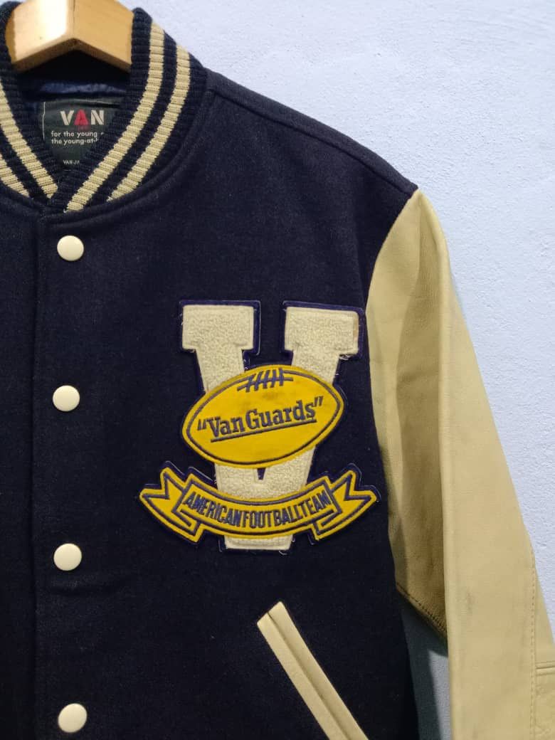 Vintage VINTAGE VAN JAC VAN GUARDS VARSITY MLB LEATHER JACKET Size US M / EU 48-50 / 2 - 17 Thumbnail