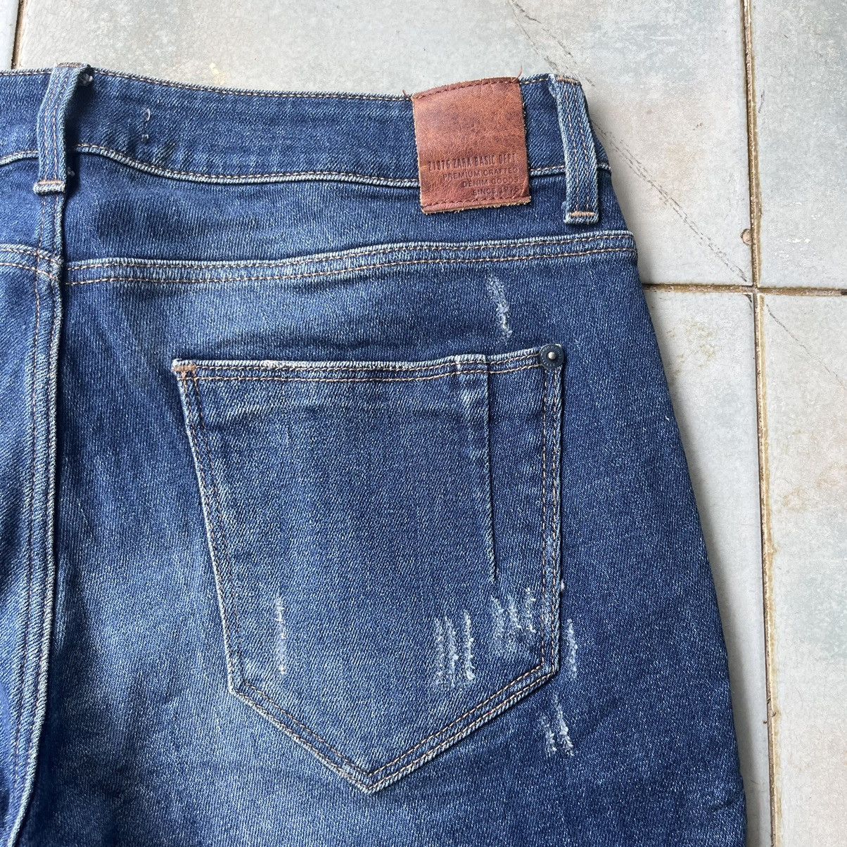 Zara Zara Denim Distressed Ankle Cut Jeans Size US 32 / EU 48 - 9 Thumbnail