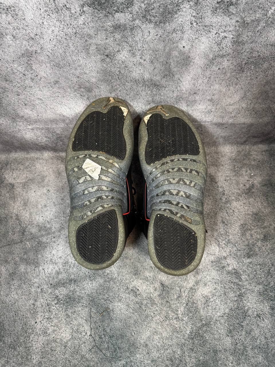 Jordan Brand Size 11 | Jordan 12 Utility No Box | Pre-Owned Size US 11 / EU 44 - 7 Thumbnail