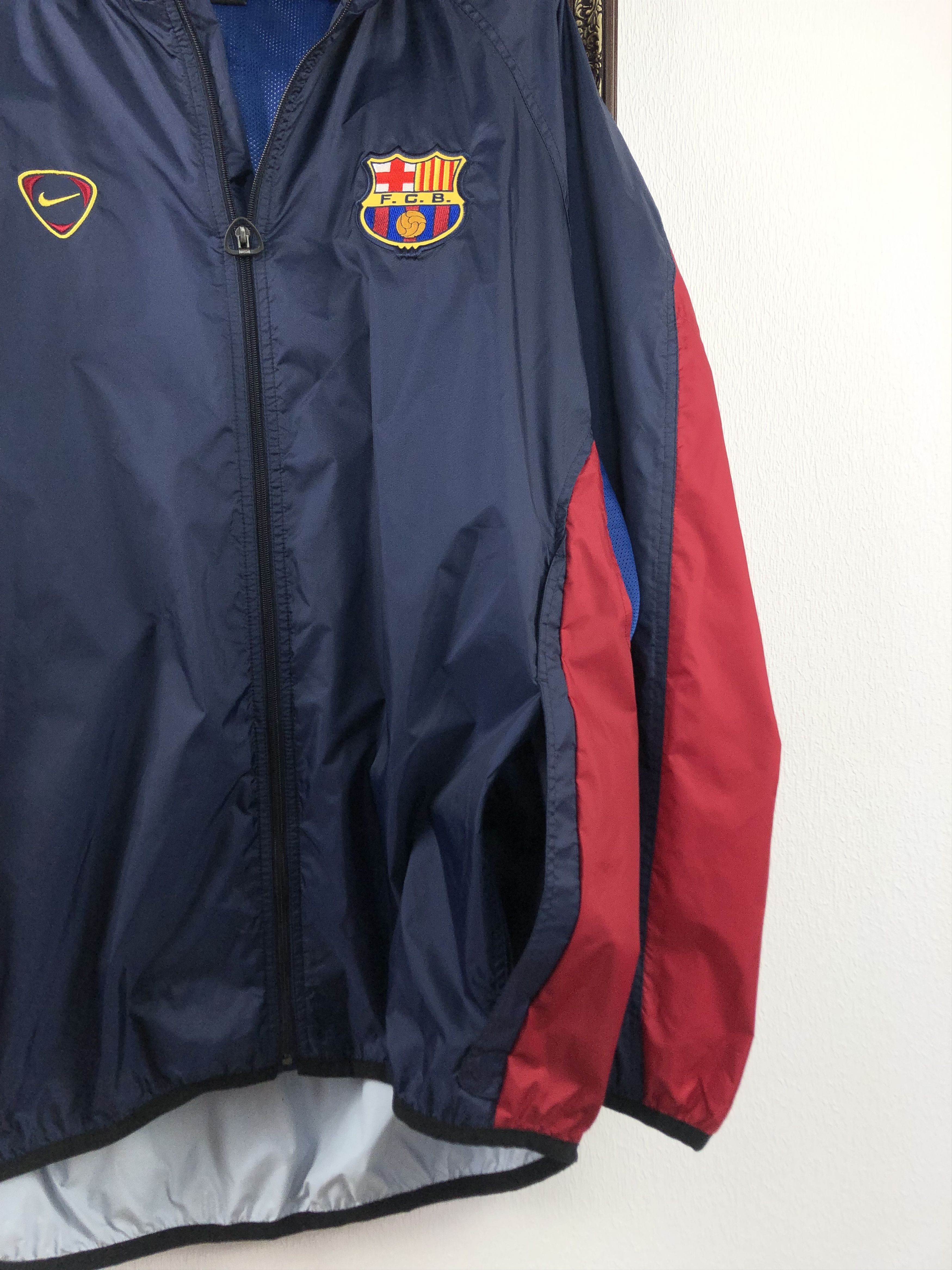 Vintage Vintage Barcelona Football Jacket Soccer Windbreaker Track Size US XL / EU 56 / 4 - 7 Thumbnail