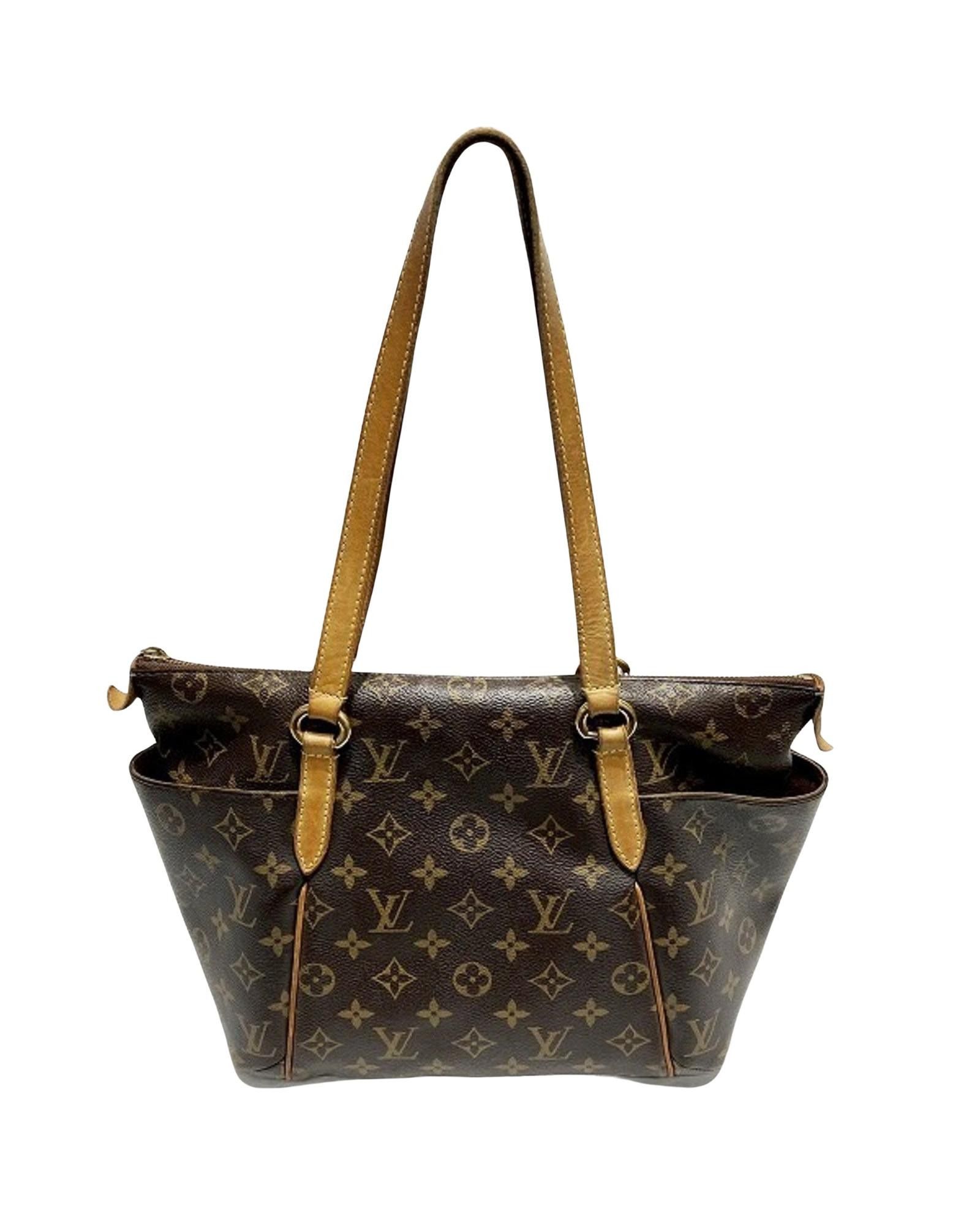 image of Louis Vuitton Stylish Canvas Shoulder Tote Bag in Brown, Women's