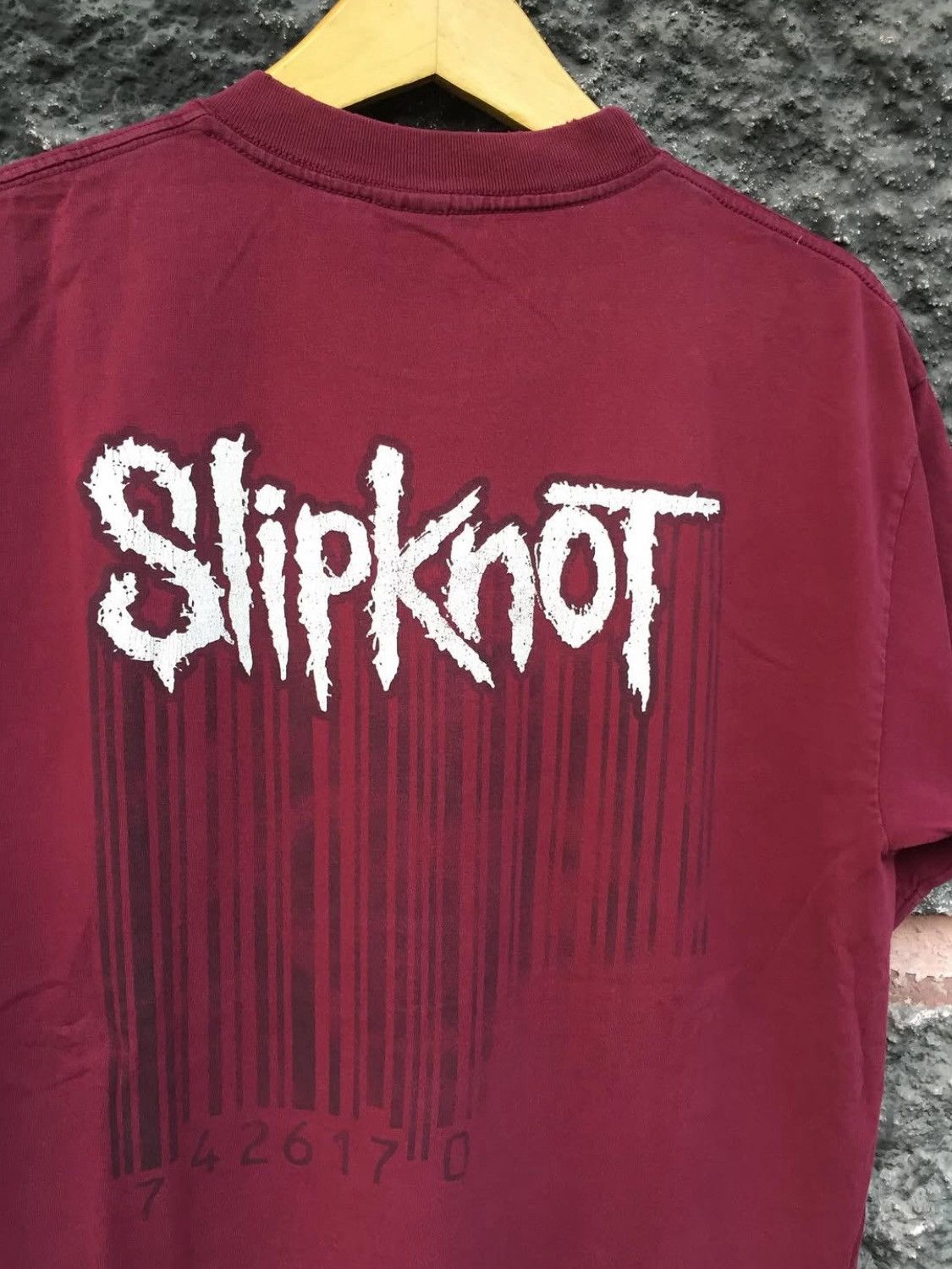 Vintage Vintage 90s Slipknot T-Shirts ‘Barcode Bargundy’ Size US L / EU 52-54 / 3 - 2 Thumbnail