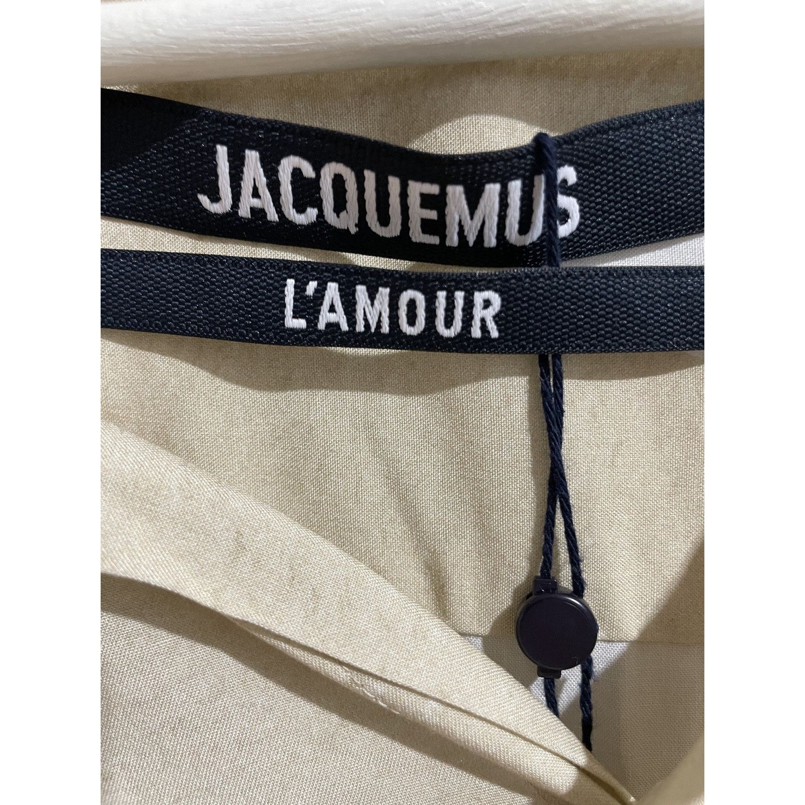 Jacquemus JACQUEMUS BEIGE LA CHEMISE HENRI LONG SLEEVE SHIRT SIZE 48 Size US M / EU 48-50 / 2 - 3 Thumbnail