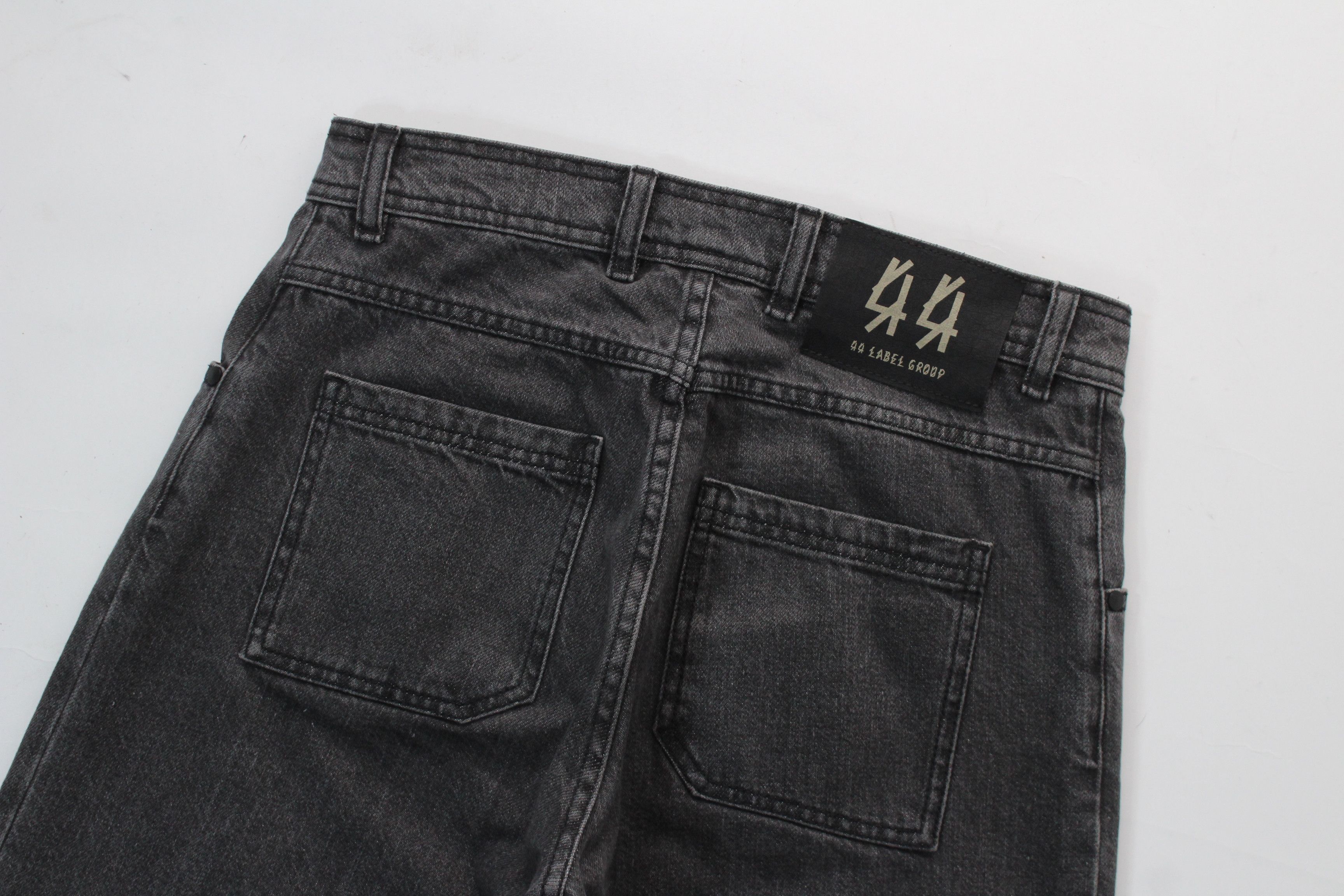 44 LABEL GROUP 44 Label Group Skyscraper Straight Leg Grey Jeans 44 Kobosil Size US 28 / EU 44 - 4 Thumbnail