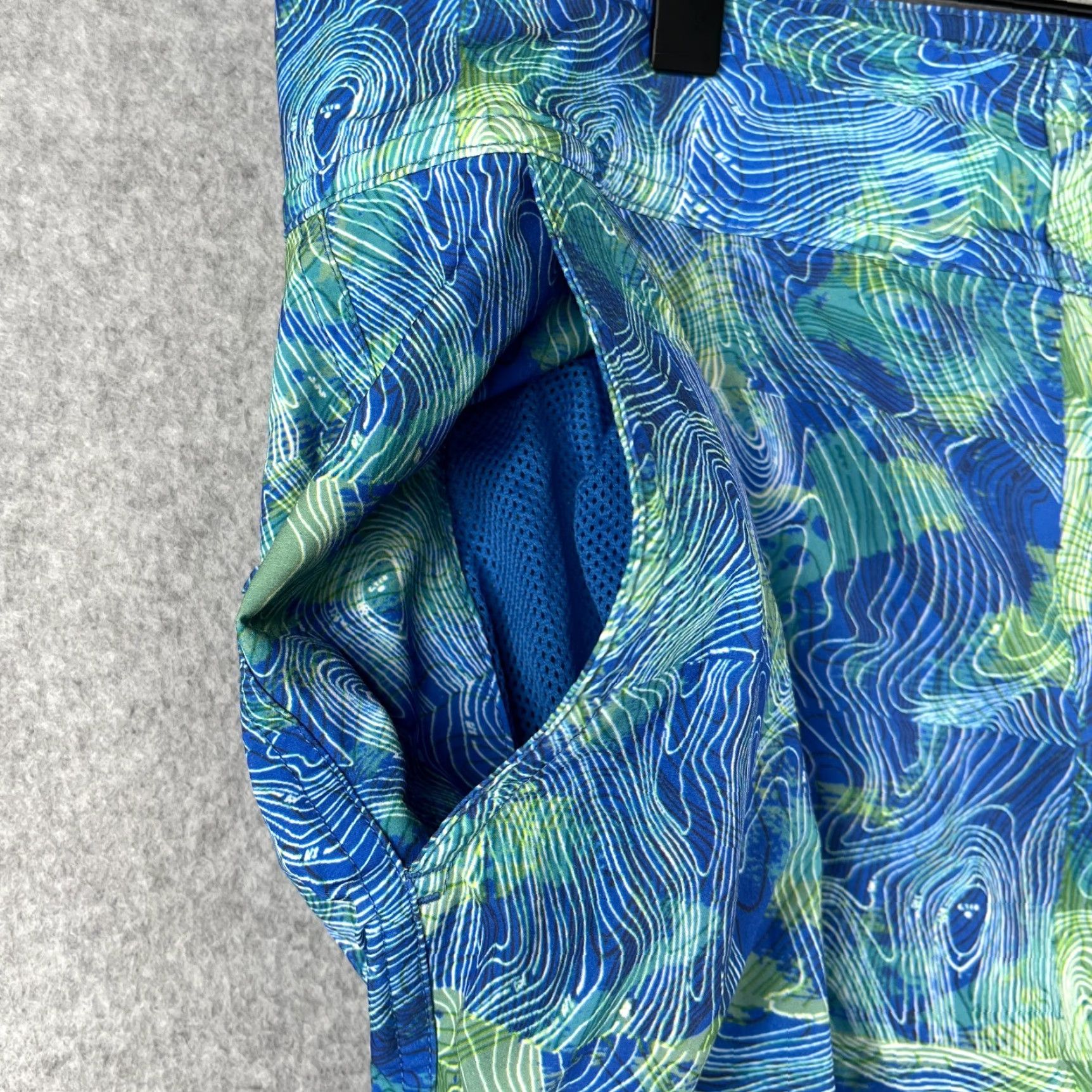 Vintage Reel Legends Mens Board Shorts Blue Green Geometric Bathing Suit Surf 36 Size US 36 / EU 52 - 6 Thumbnail