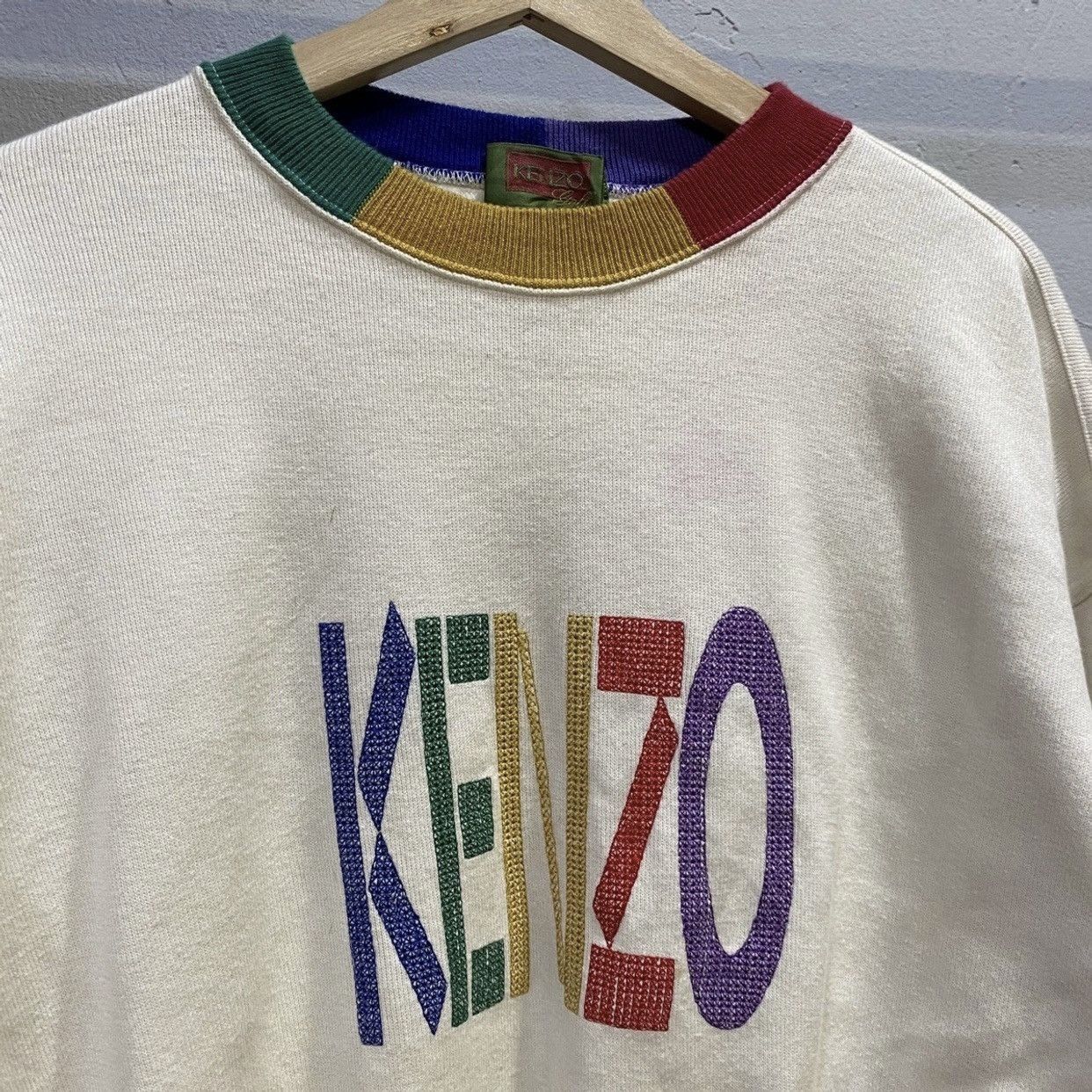 Kenzo Kenzo Spell Out Logo Multicolour Sweatshirt pharrell William Size US L / EU 52-54 / 3 - 3 Thumbnail