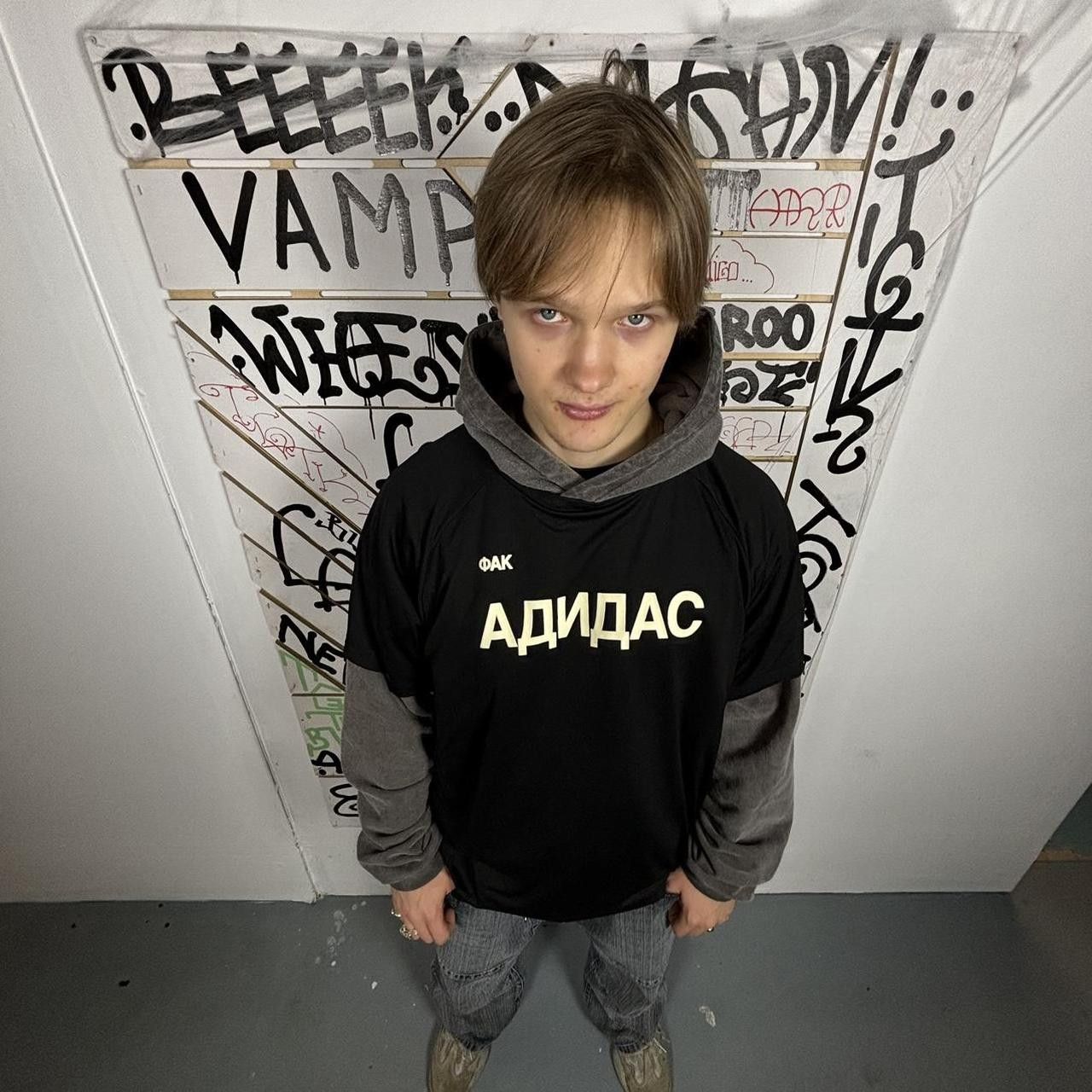 yzyjohnny on X: 