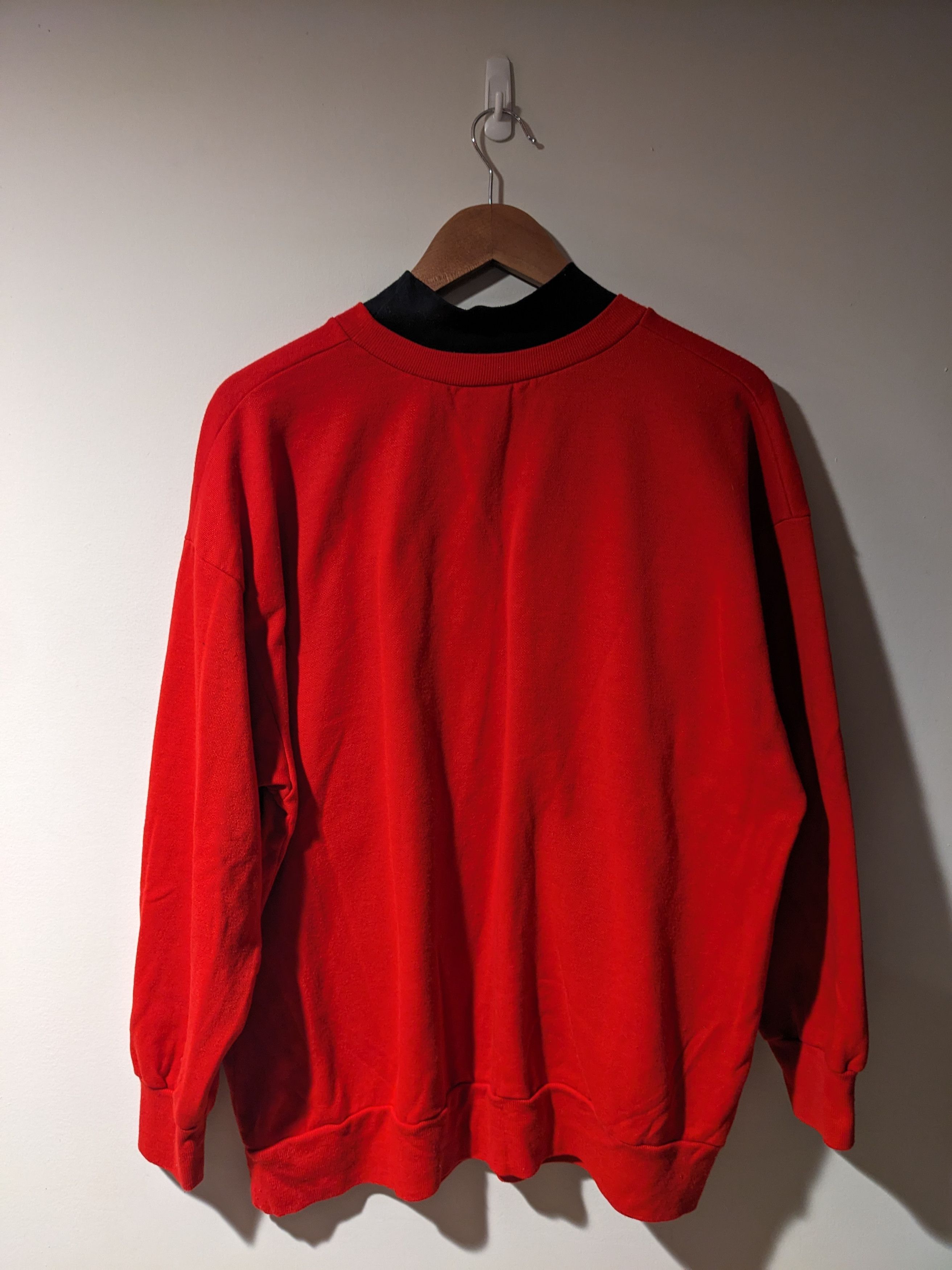 Mickey Unlimited Vintage 90s Disney Mickey Inc 18/20 Lightweight Sweatshirt Size US XL / EU 56 / 4 - 5 Thumbnail