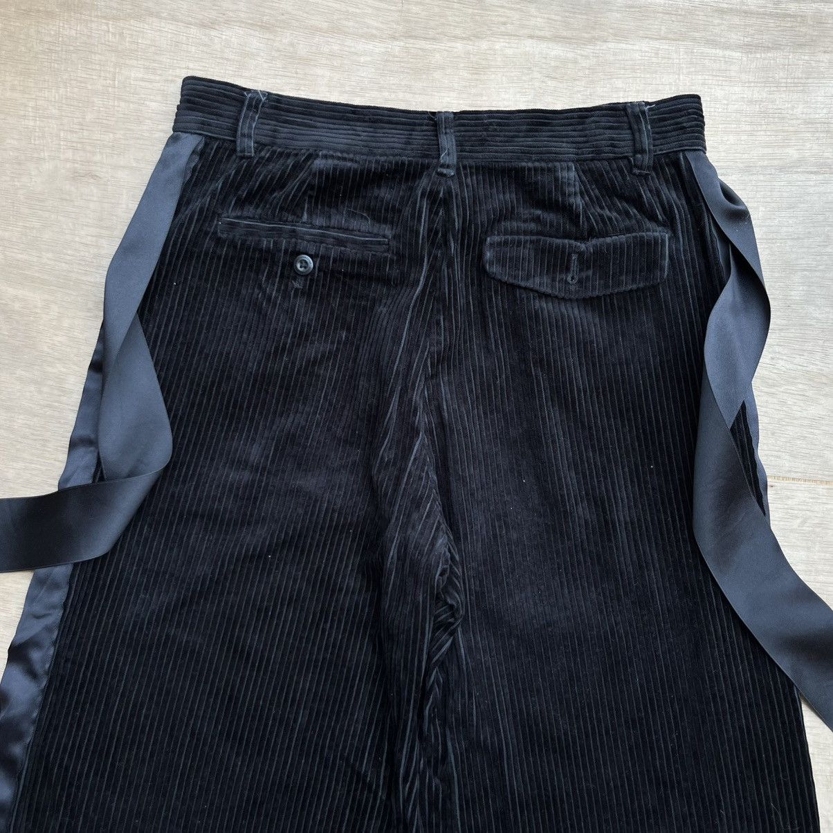 GU × Japanese Brand × Undercover UNDERCOVER X GU CORDUROY WIDE CUT LONG PANTS Size 30" / US 8 / IT 44 - 6 Thumbnail