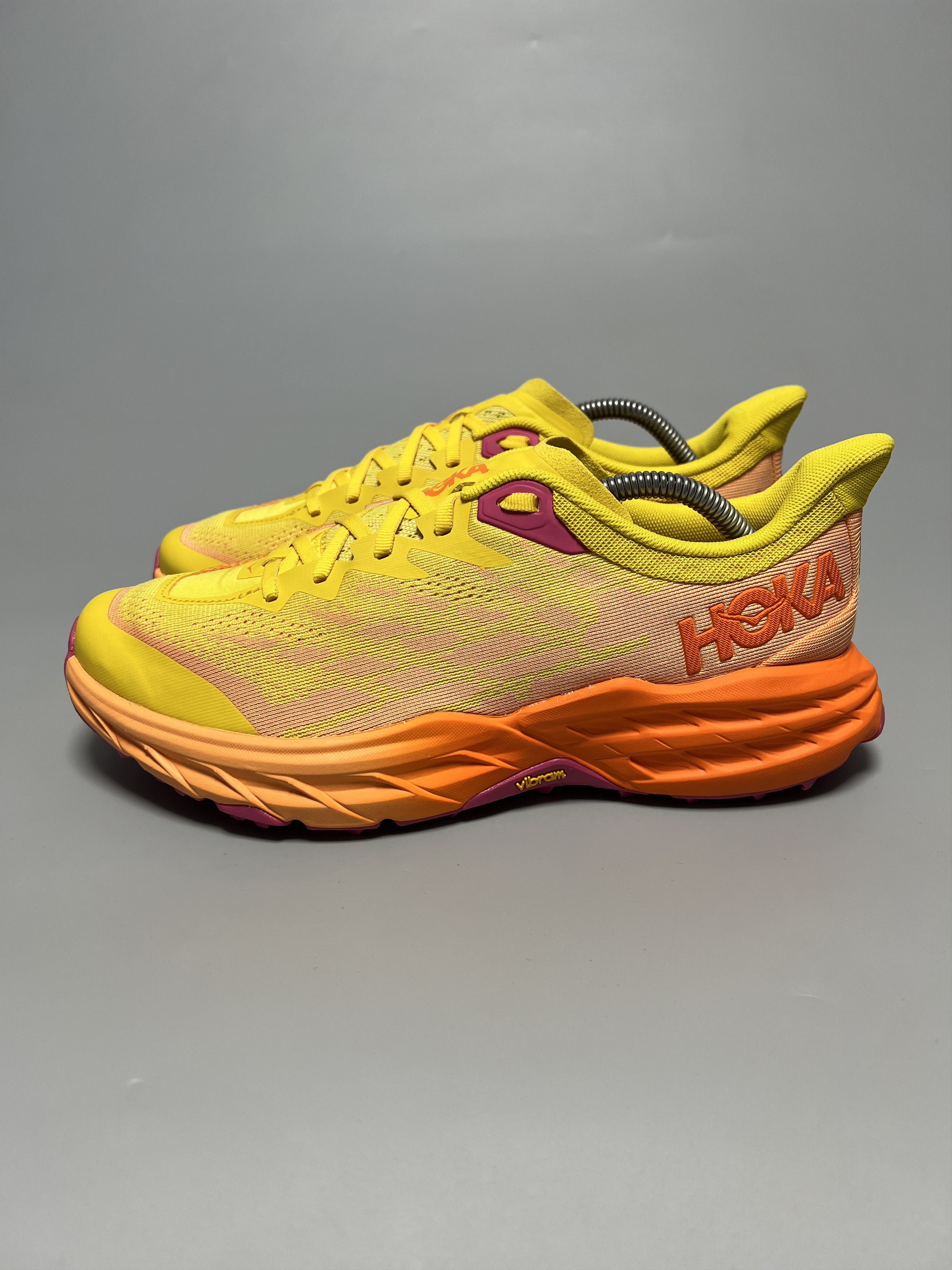 Hoka 9.5B Hoka One One Speedgoat 5 Trail Running Shoes Size US 9.5 / IT 39.5 - 2 Thumbnail