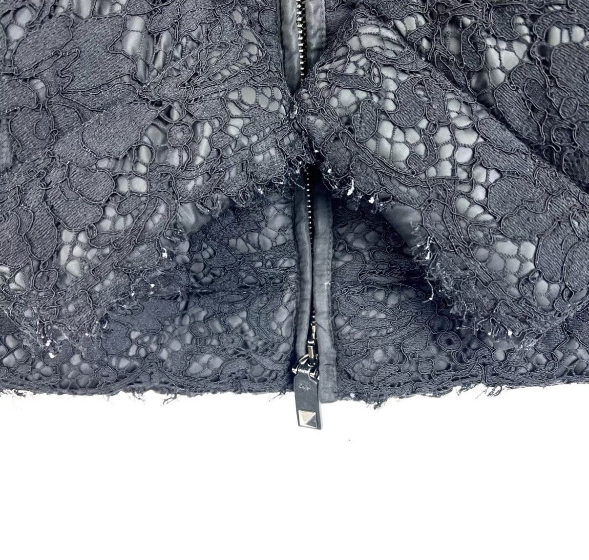 Valentino Valentino Black Lace Floral Down Jacket K12 Size XXL / US 16-18 / IT 52-54 - 5 Thumbnail
