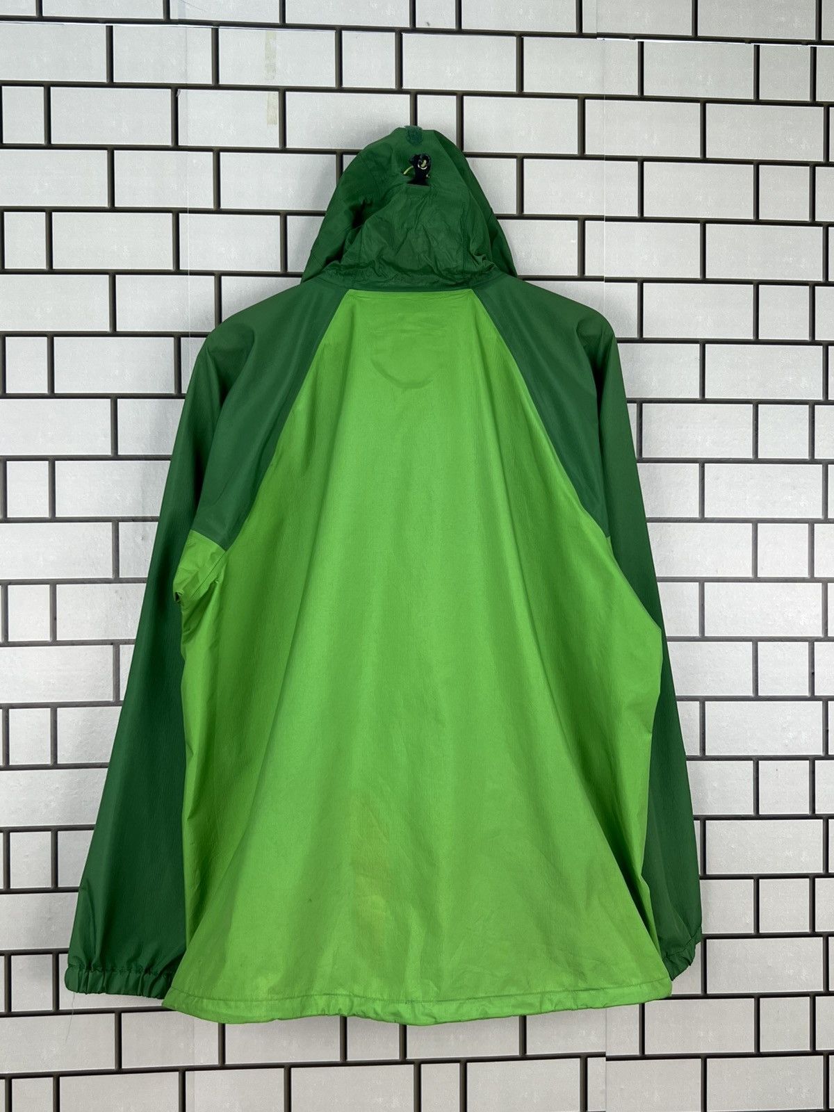 Montbell Montbell Windbreaker Jacket Size US L / EU 52-54 / 3 - 12 Thumbnail