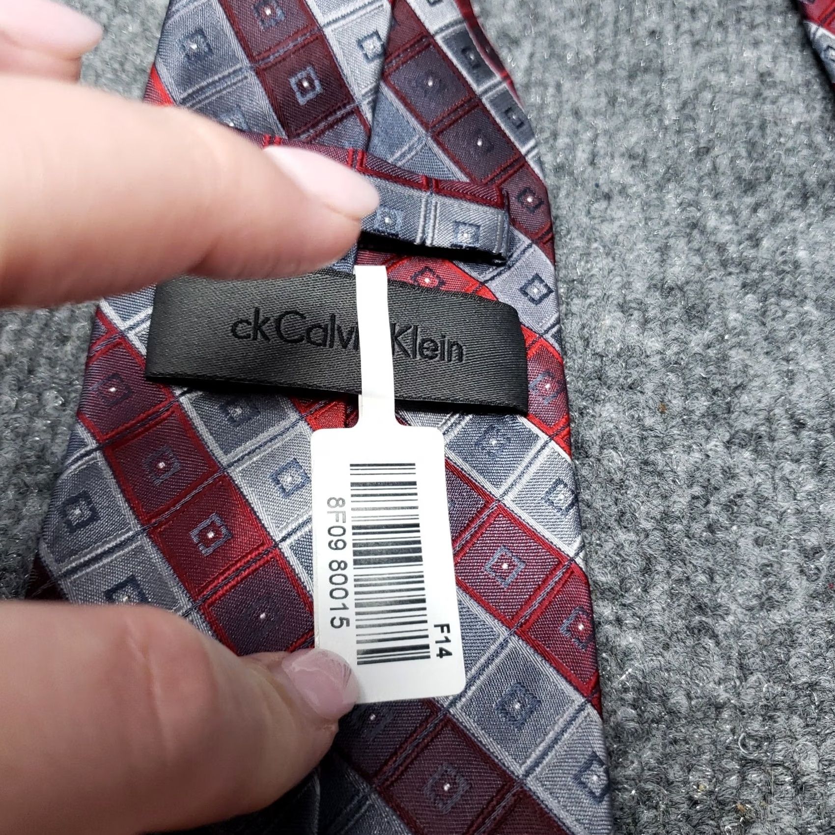 Calvin Klein Calvin Klein Tie Mens NEW Red Gray Silk Striped Designer Necktie Neck Tie Size ONE SIZE - 6 Thumbnail