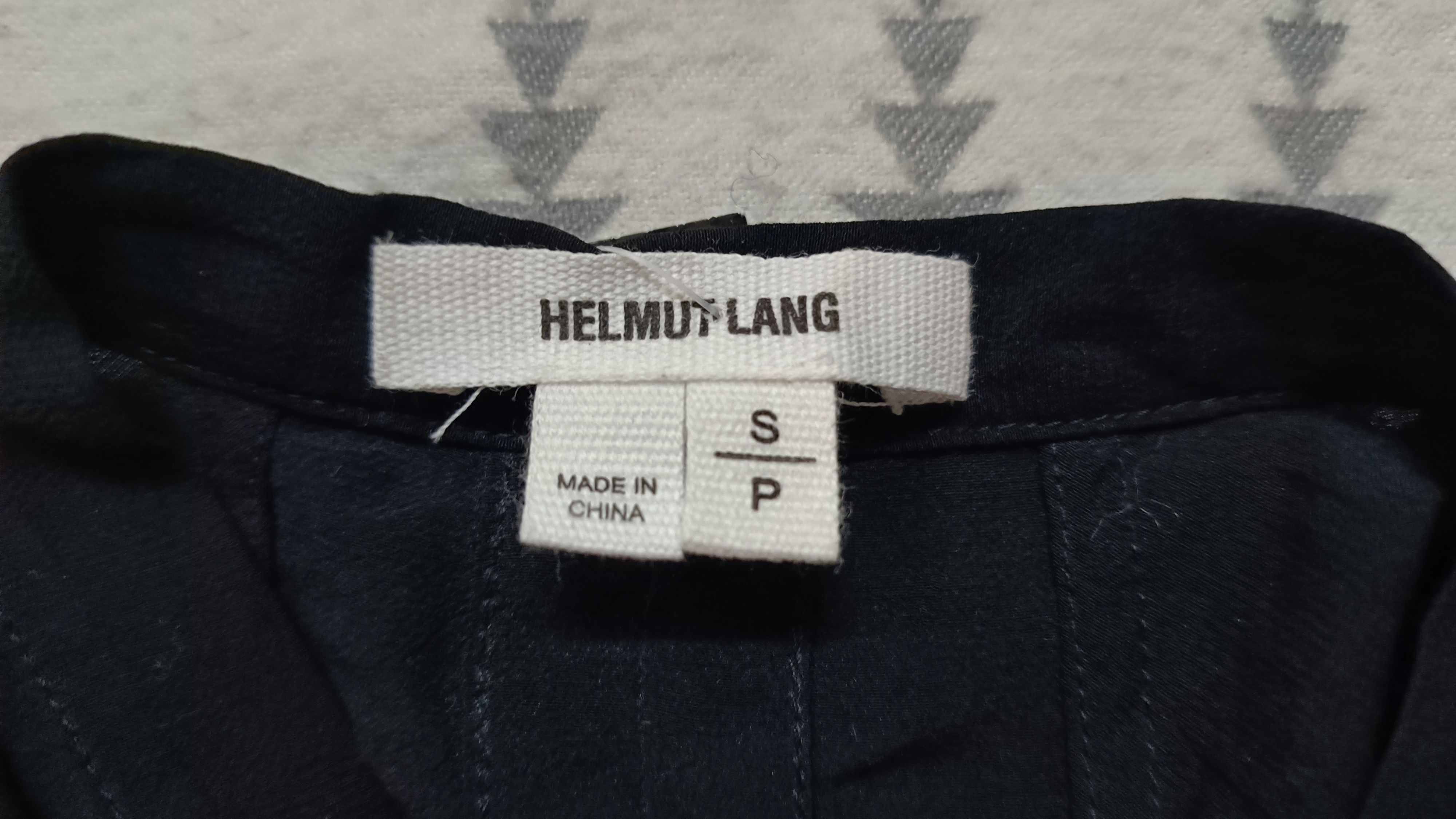 Helmut Lang 🔥🔥 Rare Helmut Lang Short Sleeve Blouse Size S / US 4 / IT 40 - 3 Thumbnail