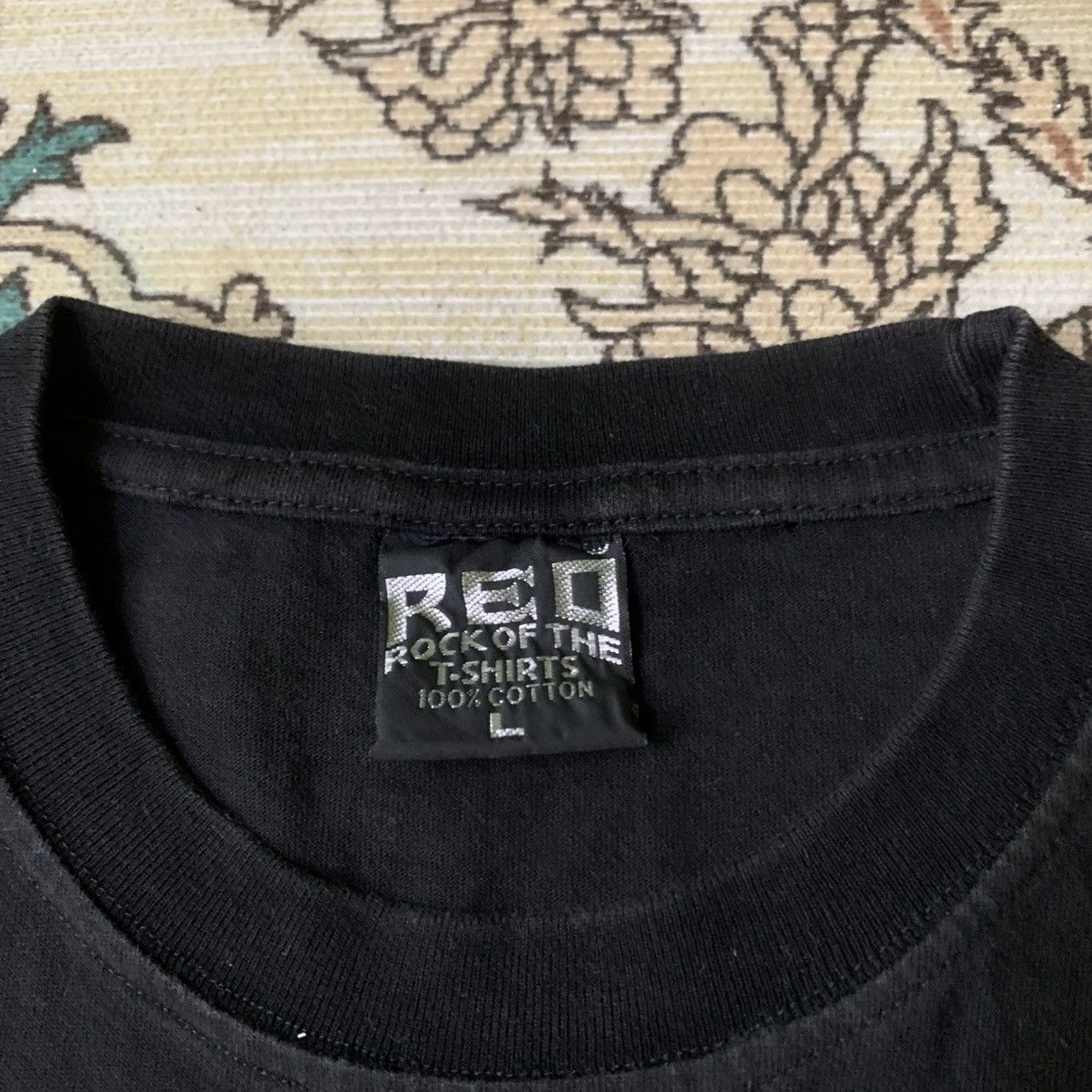 Band Tees VINTAGE JOHN LENNON REVOLUTION Size US L / EU 52-54 / 3 - 8 Thumbnail
