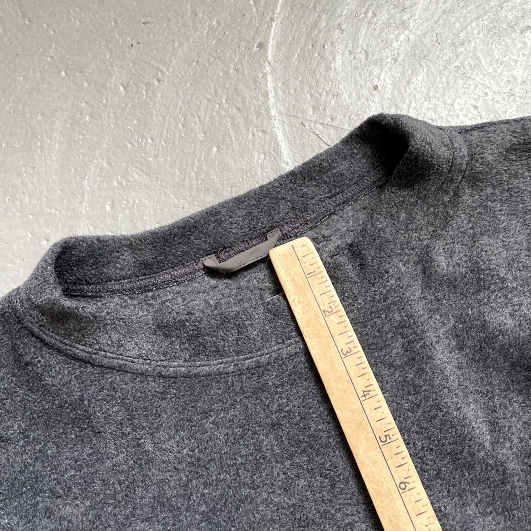 Vintage VINTAGE Stussy Fleece Pullover Crewneck Sweatshirt L Gray 1990s-2000s Skateboarding Hip Hop USA 90s Streetwear Mens Womens Size US L / EU 52-54 / 3 - 5 Thumbnail