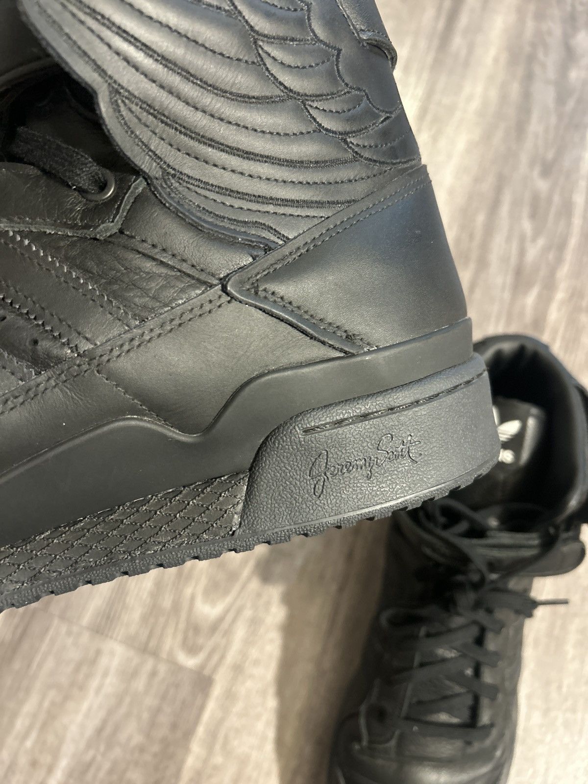 Adidas × Jeremy Scott Adidas x Jeremy Scott Forum Hi Wings 4.0 Black RARE SIZE 15 Size US 15 / EU 48 - 9 Thumbnail